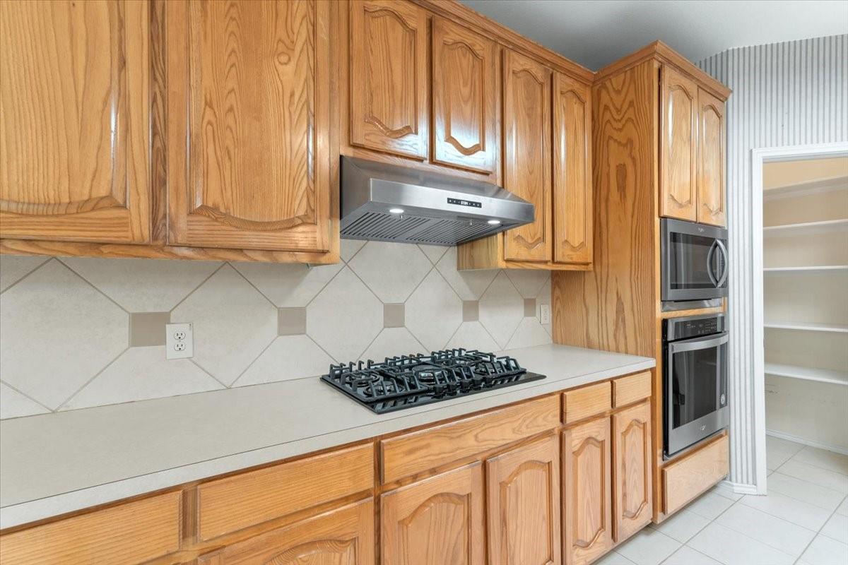 207 Colby Ln Property Photo 10