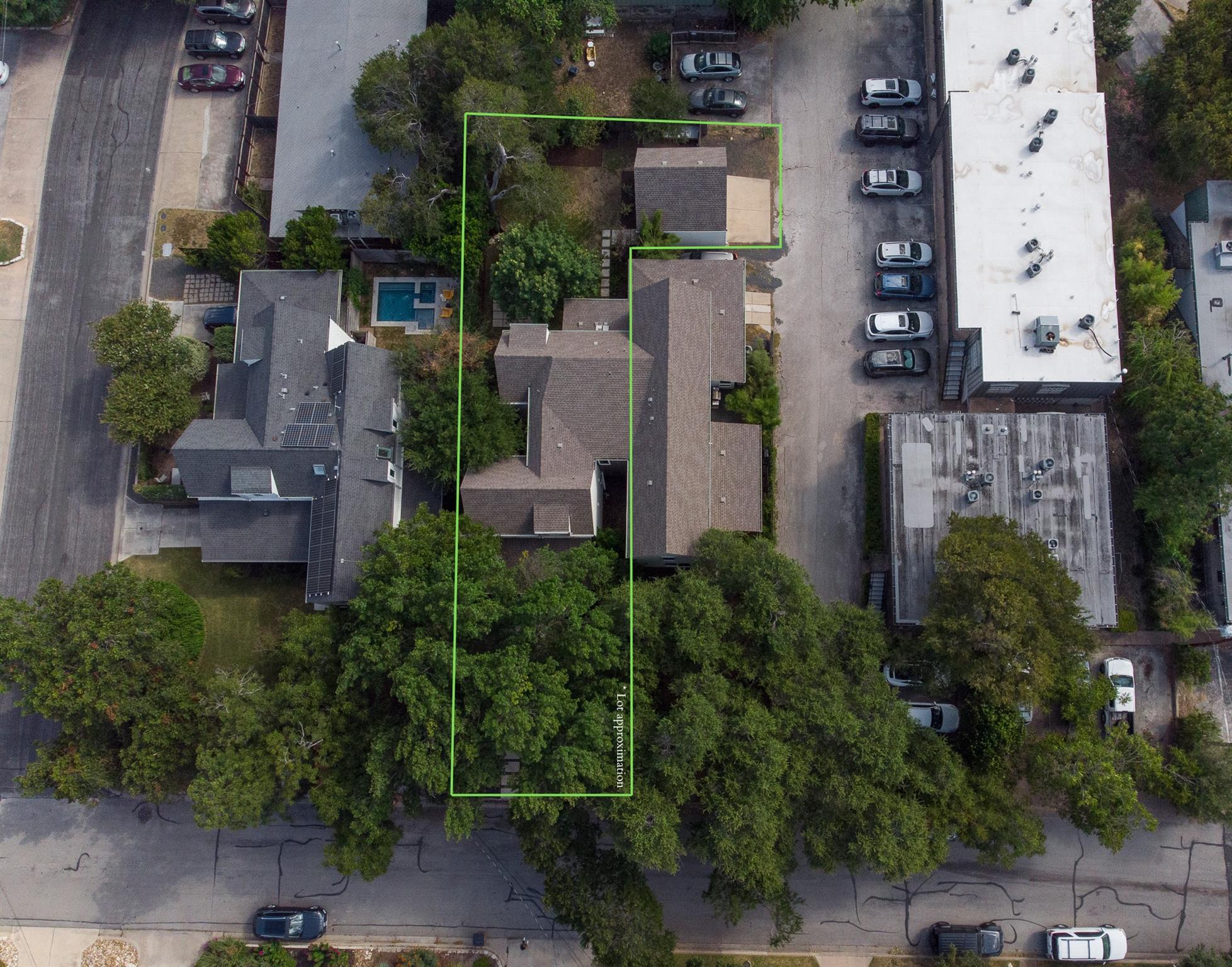 1603 W 39th 1/2 St #a Property Photo 39