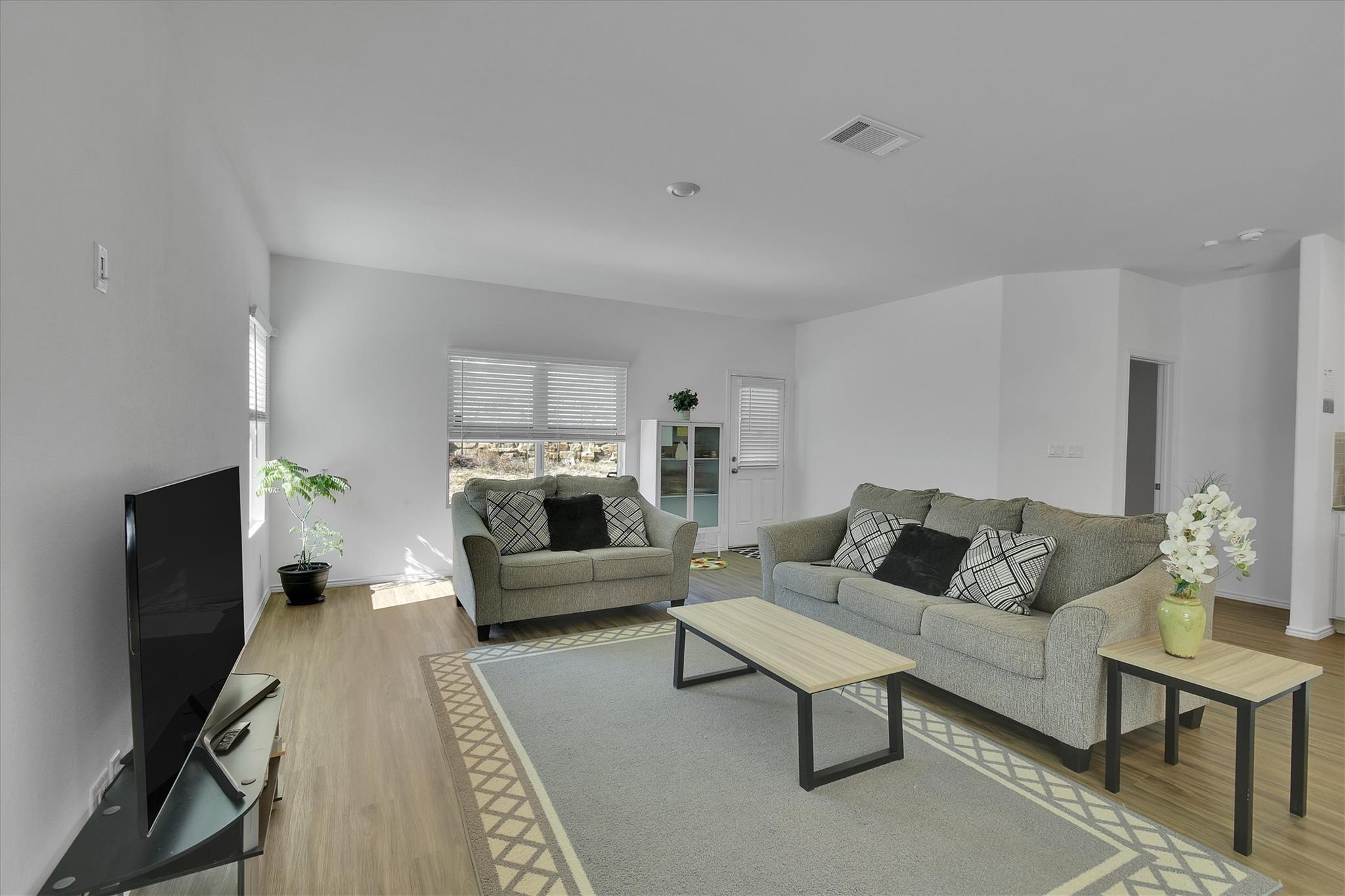 1621 Brueggerhoff Rd Property Photo 13