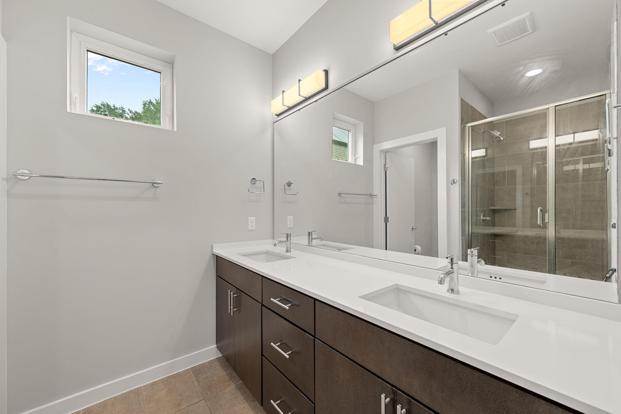 3215 Aldwyche Dr Property Photo 13