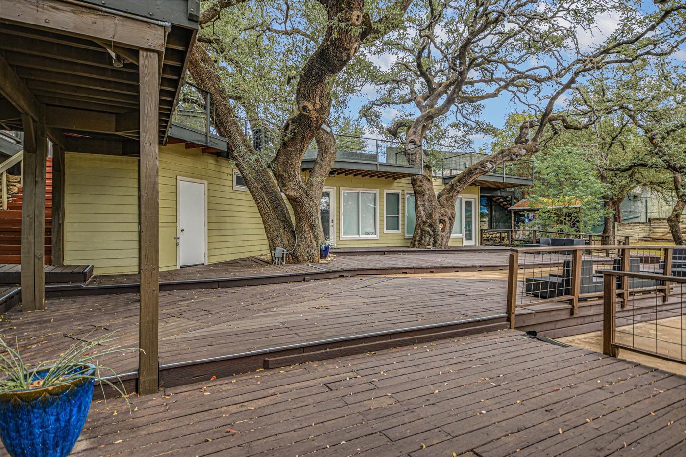 13001 W Highway 71 None #g200 Property Photo 9