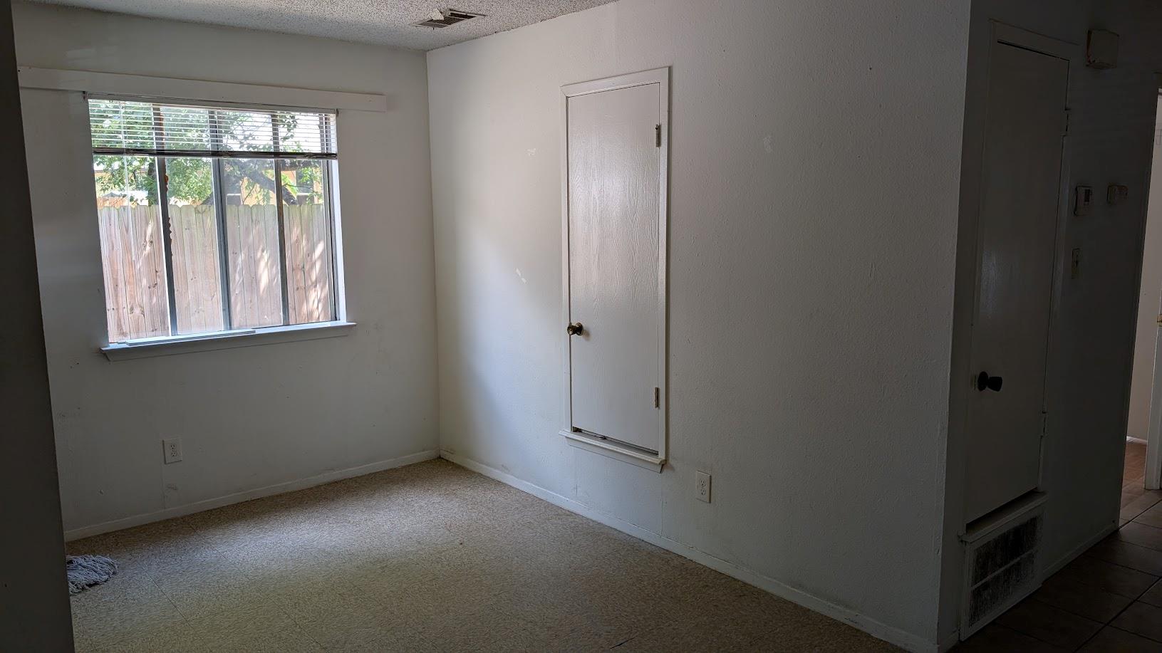 6105 Ada Ct #b Property Photo 4