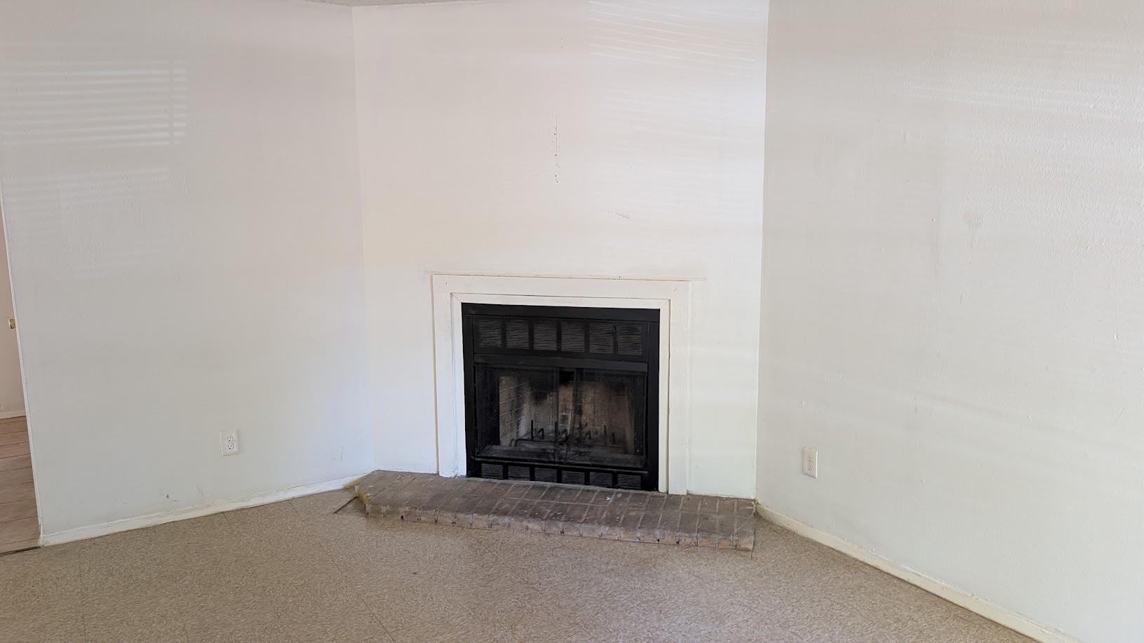 6105 Ada Ct #b Property Photo 5