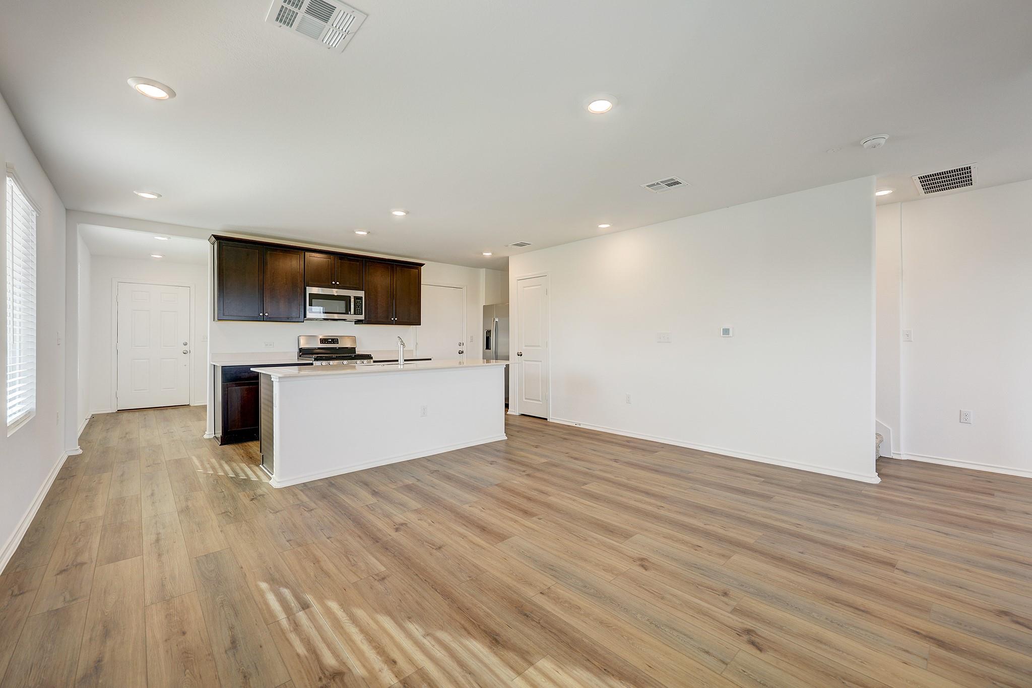 7325 Spotted Leaf Way Property Photo 3