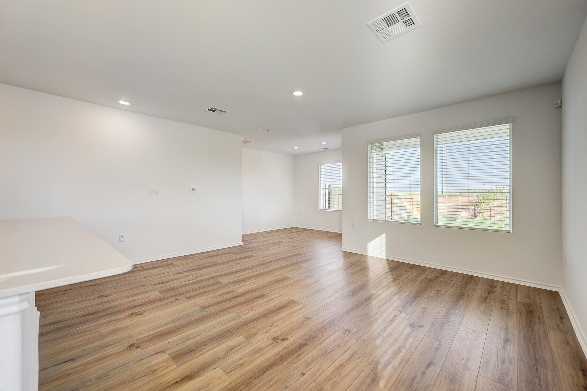 7325 Spotted Leaf Way Property Photo 7