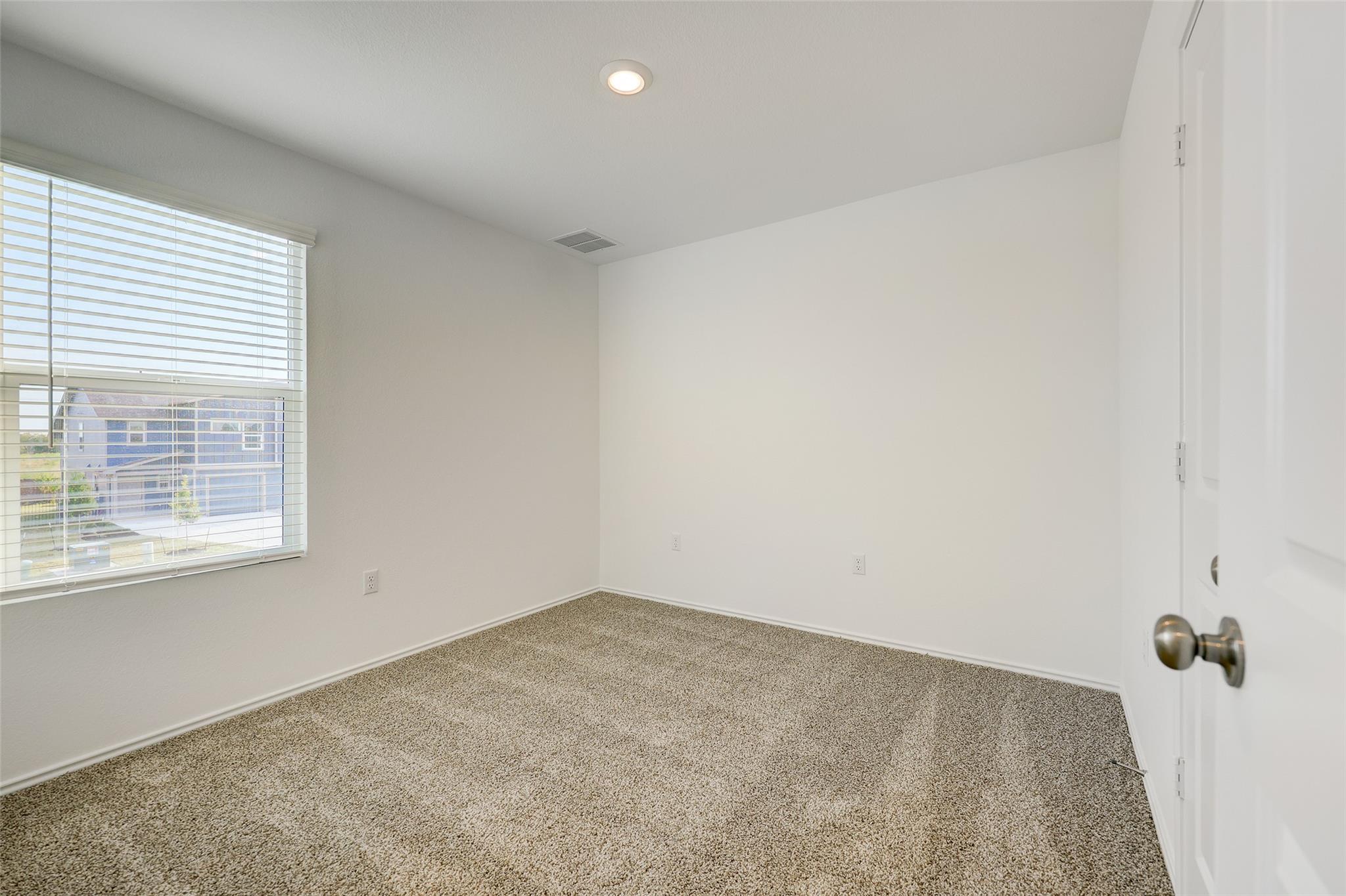 7325 Spotted Leaf Way Property Photo 14
