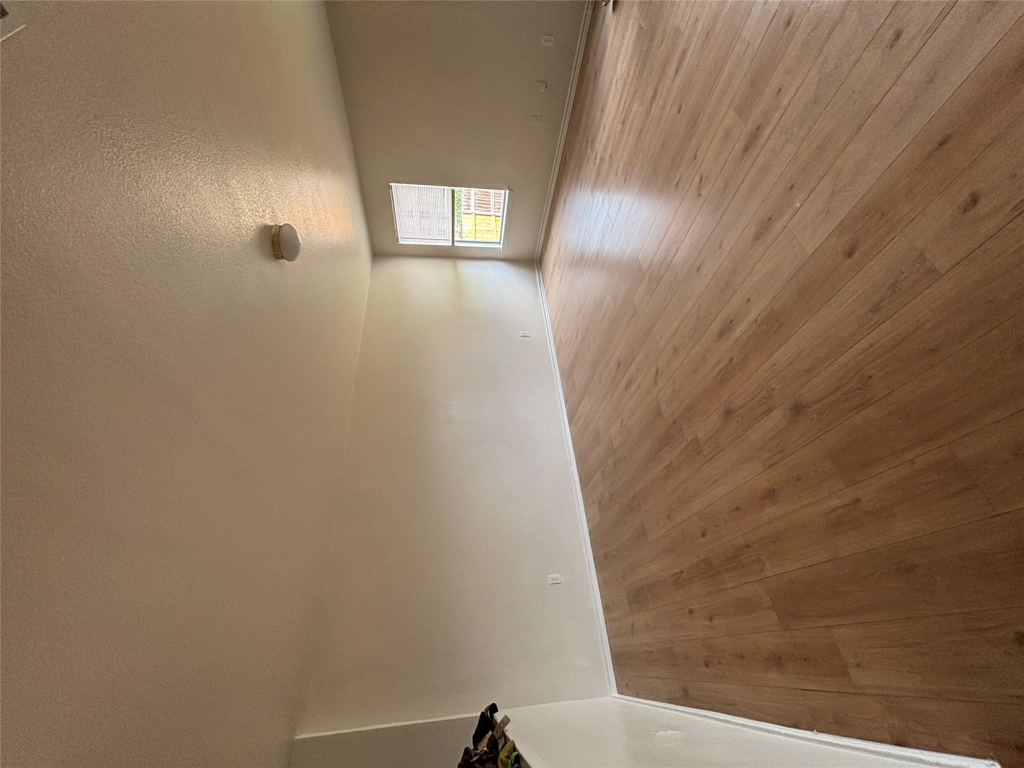 11805 Stoney Meadow Dr Property Photo 3