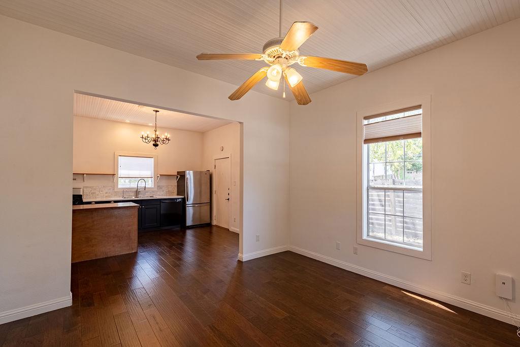 1801 13th St E Property Photo 3