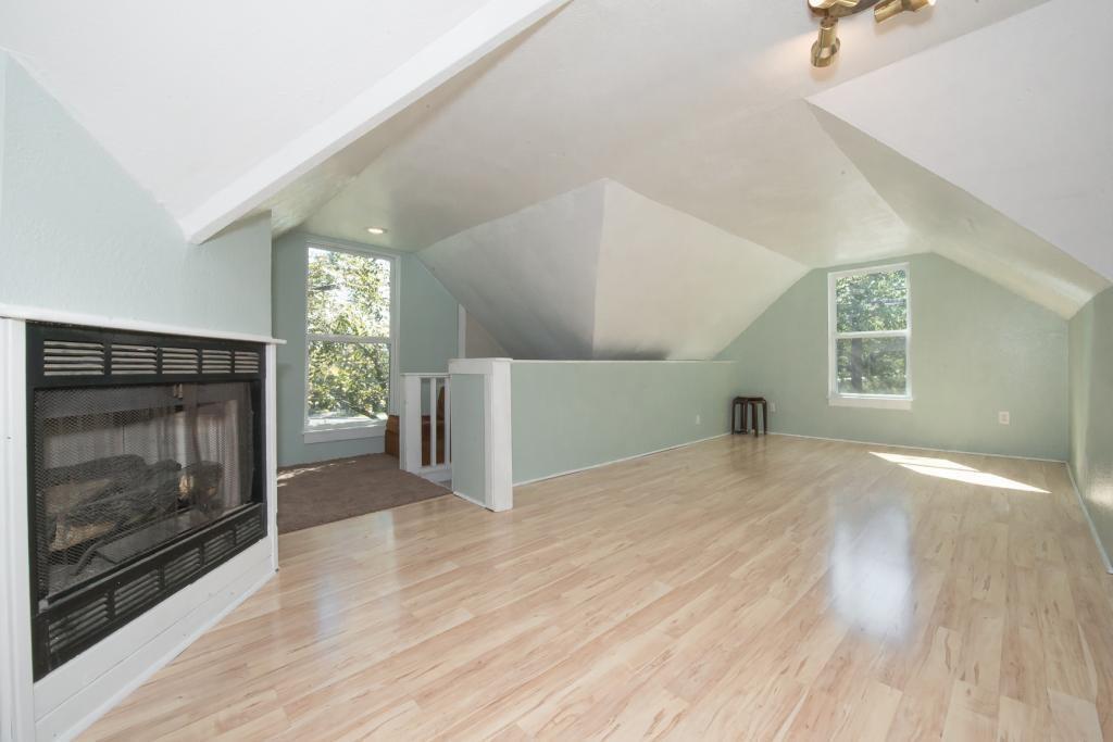 514 E 38th St #c Property Photo 1