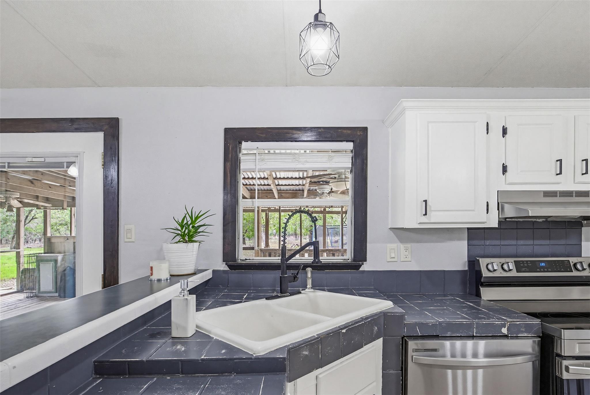 501 Turkey Tree Trl Property Photo 12