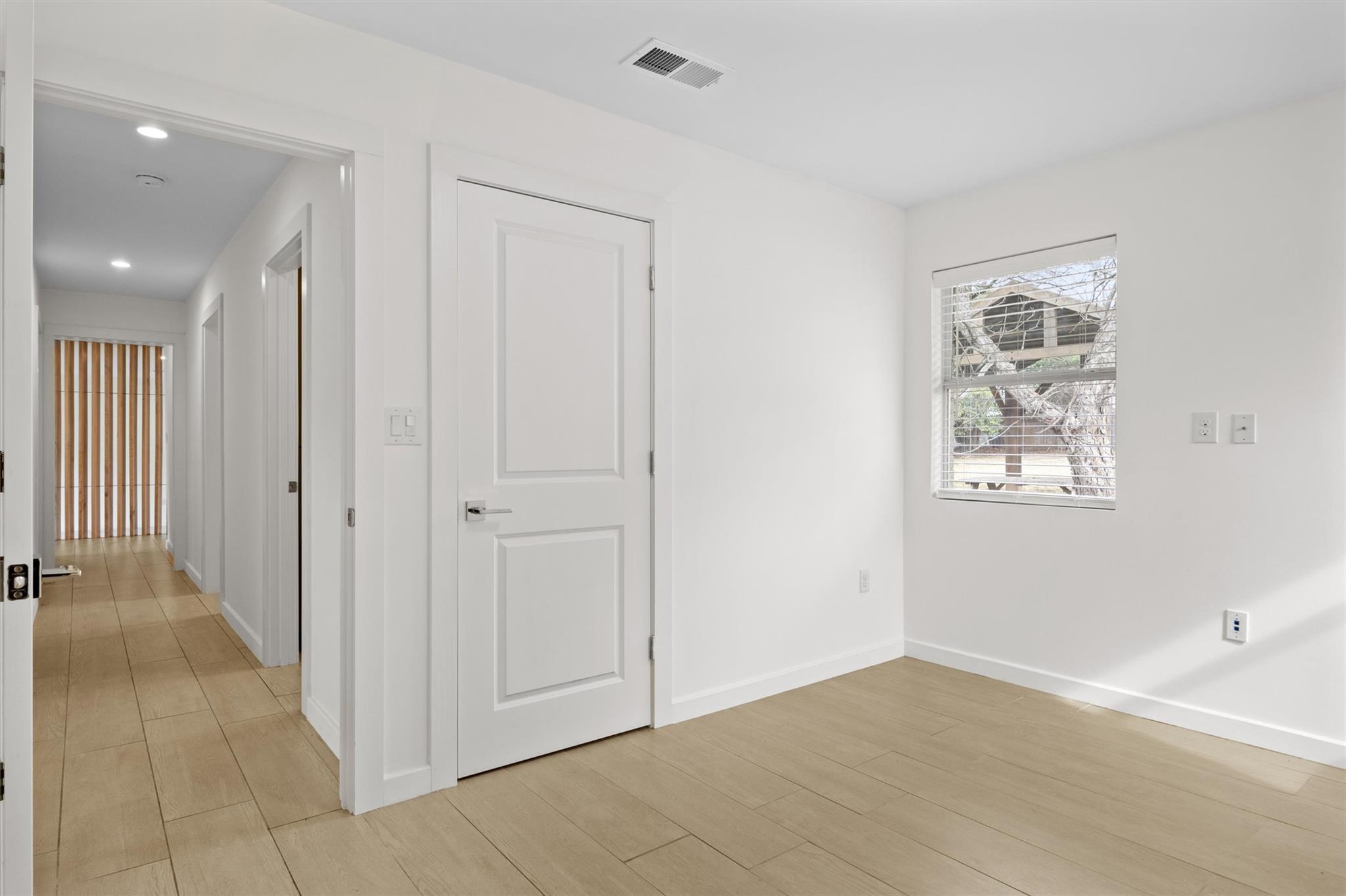 11907 Pollyanna Ave Property Photo 20