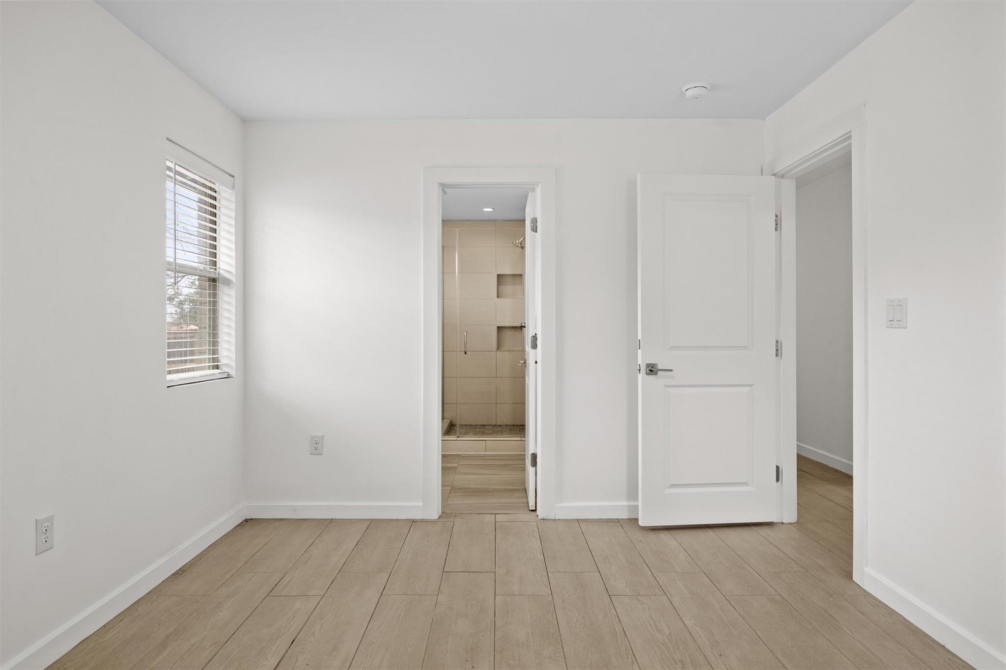 11907 Pollyanna Ave Property Photo 23