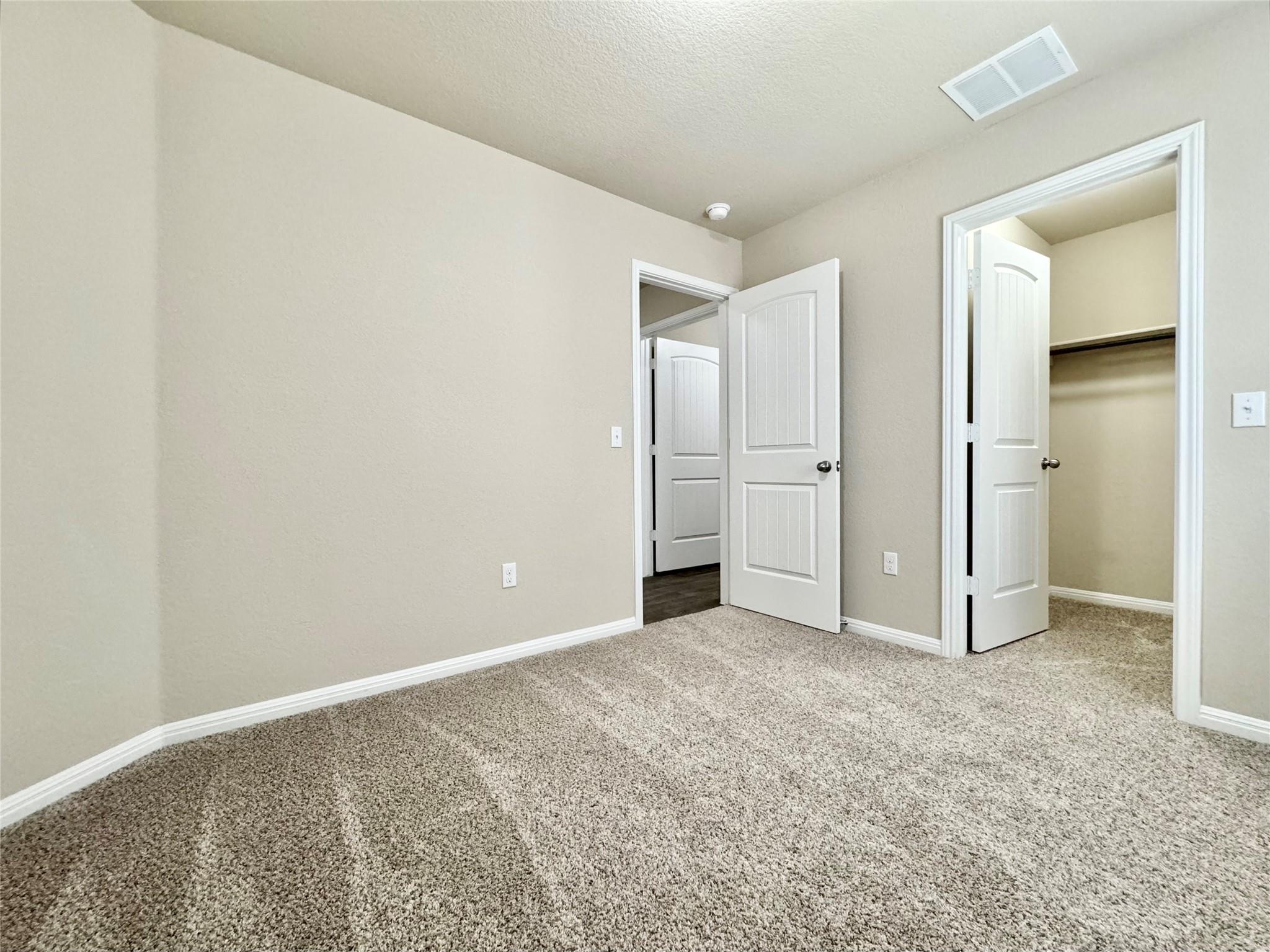 224 Yoakum St Property Photo 27