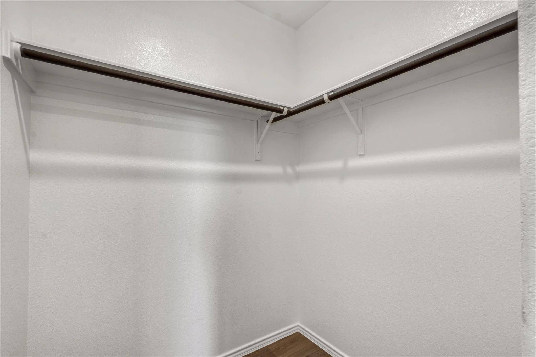 231 Gabbro Gdns Property Photo 21