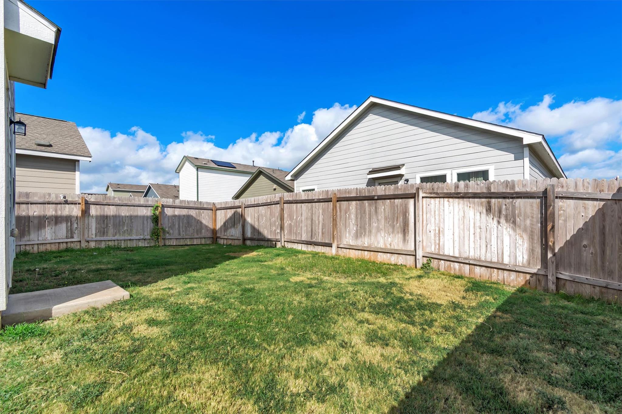 231 Gabbro Gdns Property Photo 25