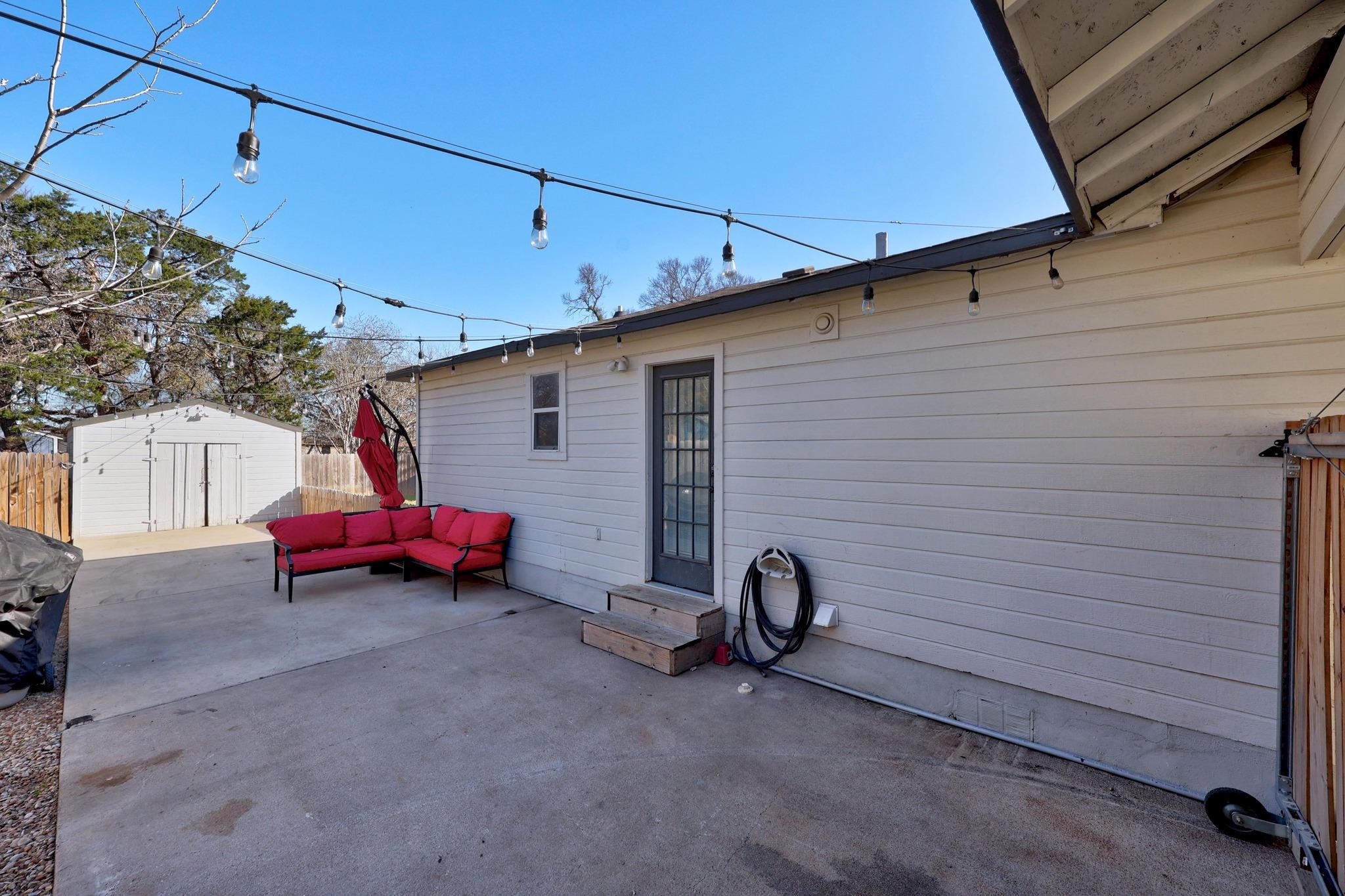 1006 E Liberty Ave Property Photo 24