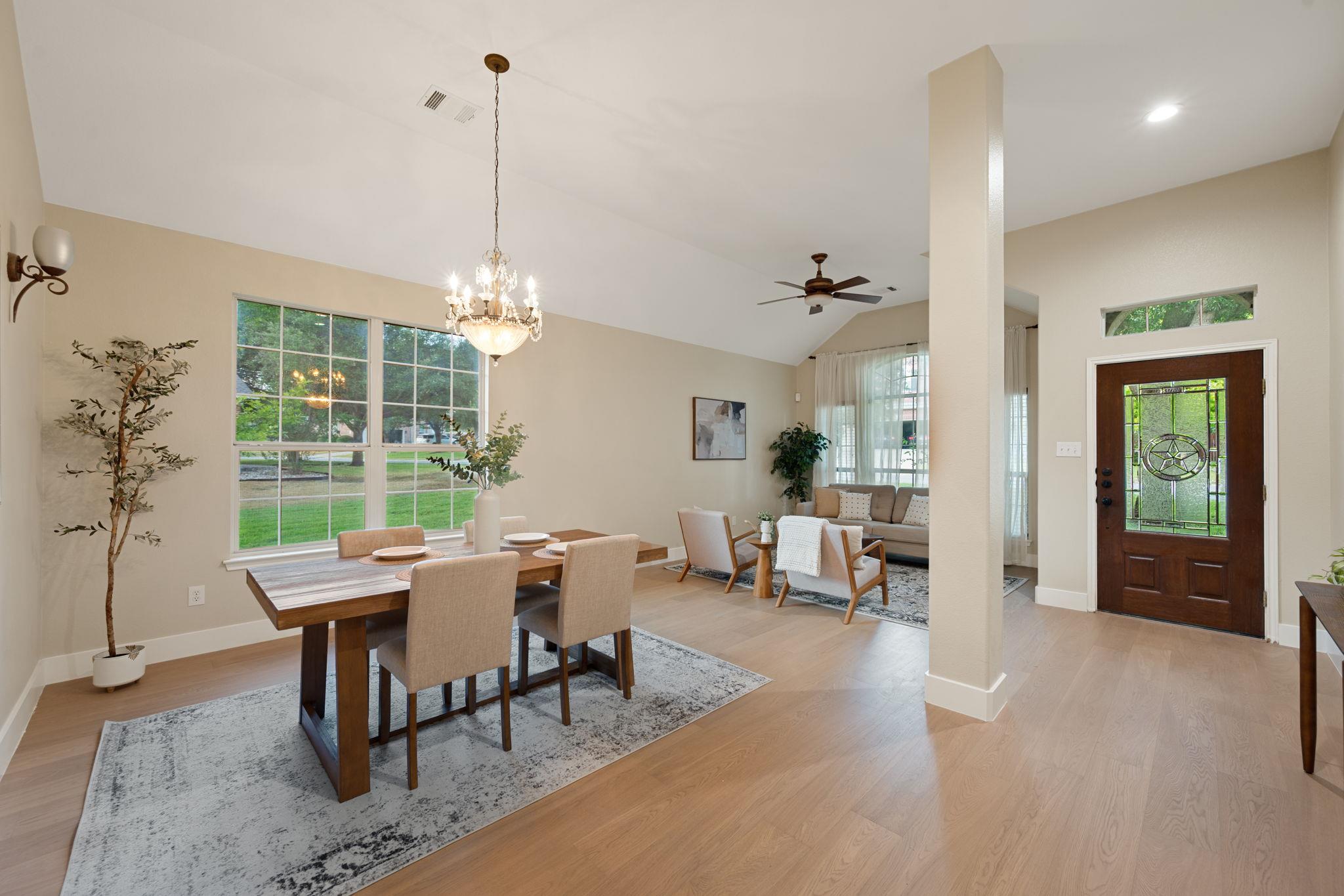 2813 Winding Shore Ln Property Photo 4