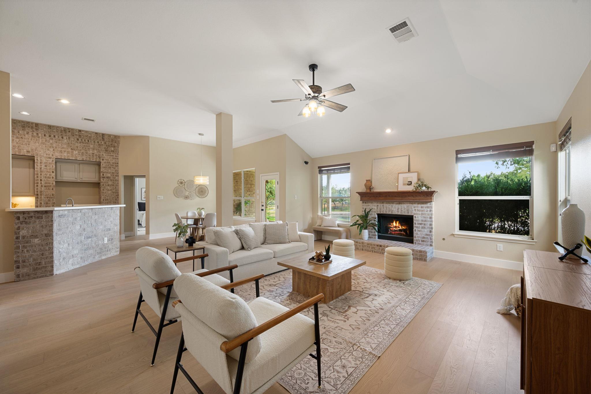 2813 Winding Shore Ln Property Photo 10