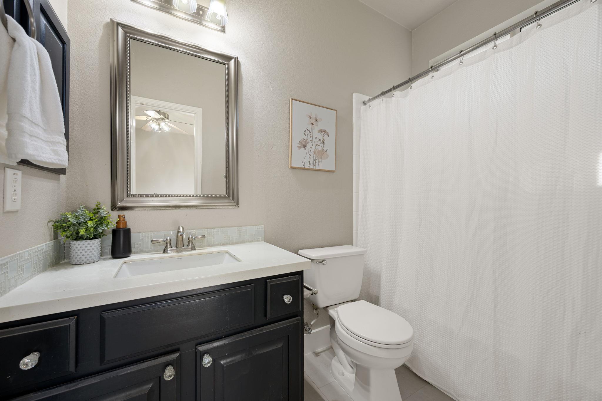 2813 Winding Shore Ln Property Photo 19