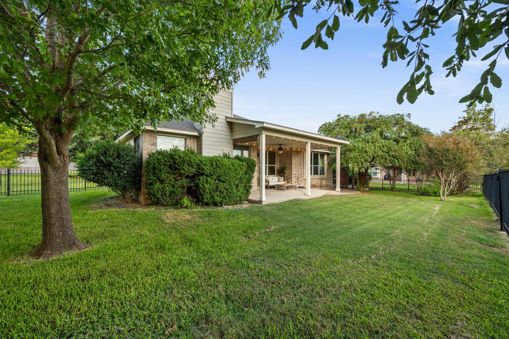 2813 Winding Shore Ln Property Photo 24
