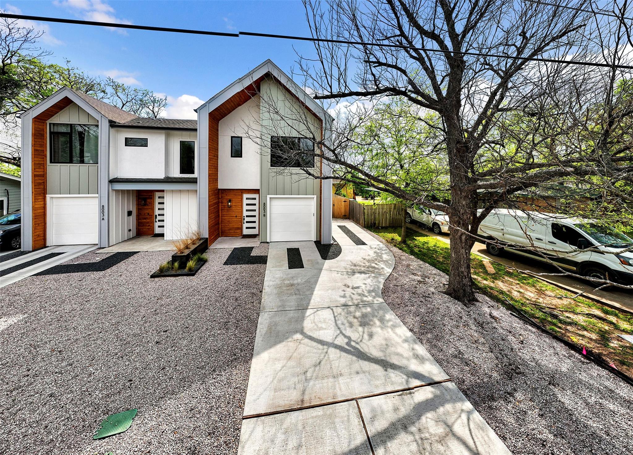 8003 Gault St #b Property Photo 2