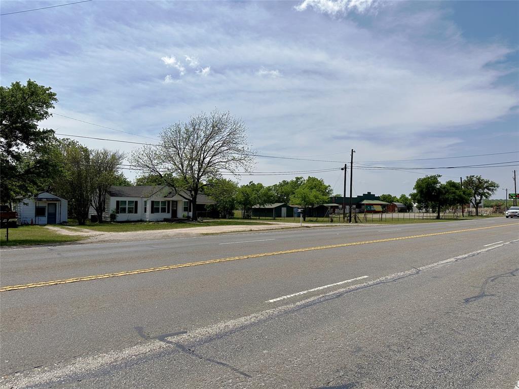 4009 E State Highway 29 Property Photo 1