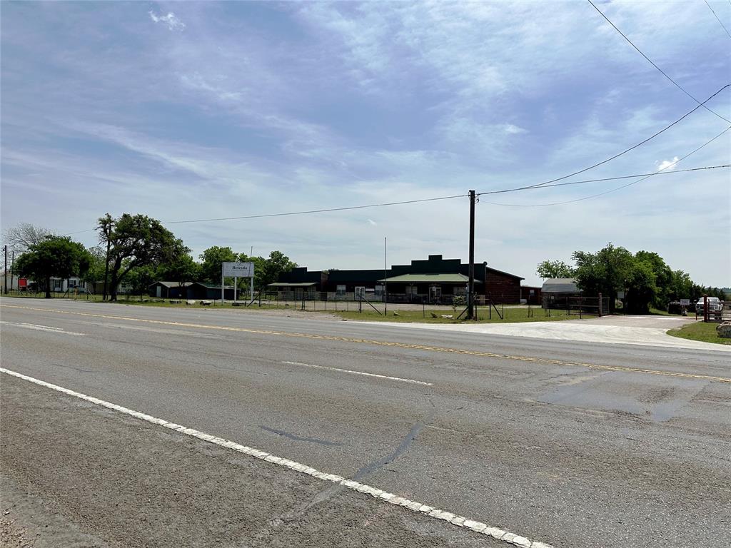 4009 E State Highway 29 Property Photo 2
