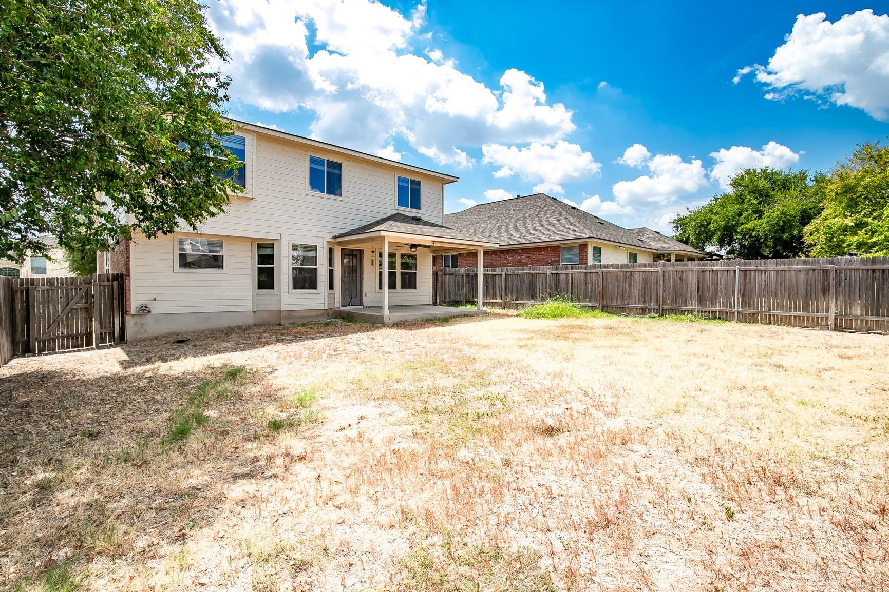 11116 Los Comancheros Rd Property Photo 28