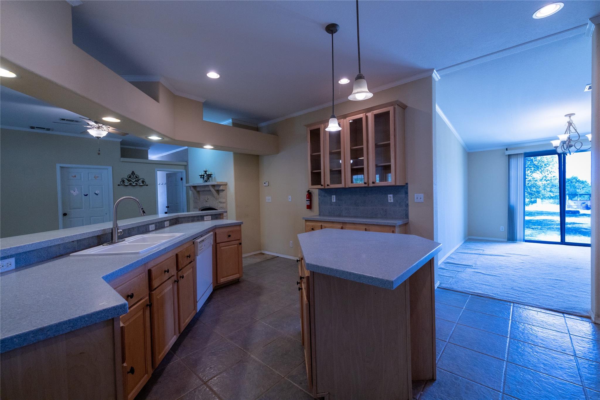 1400 Seminole Trl Property Photo 9