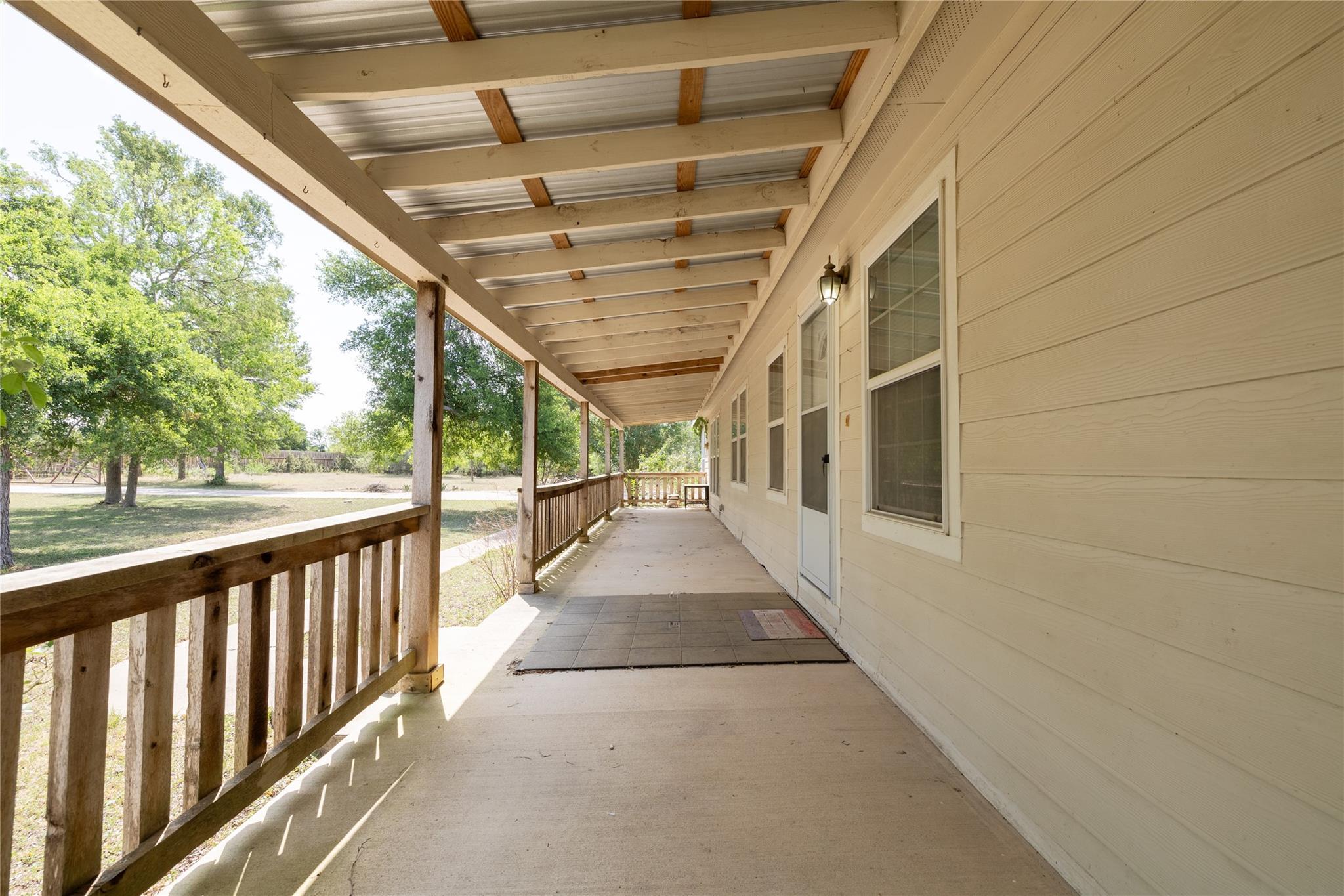 1400 Seminole Trl Property Photo 15