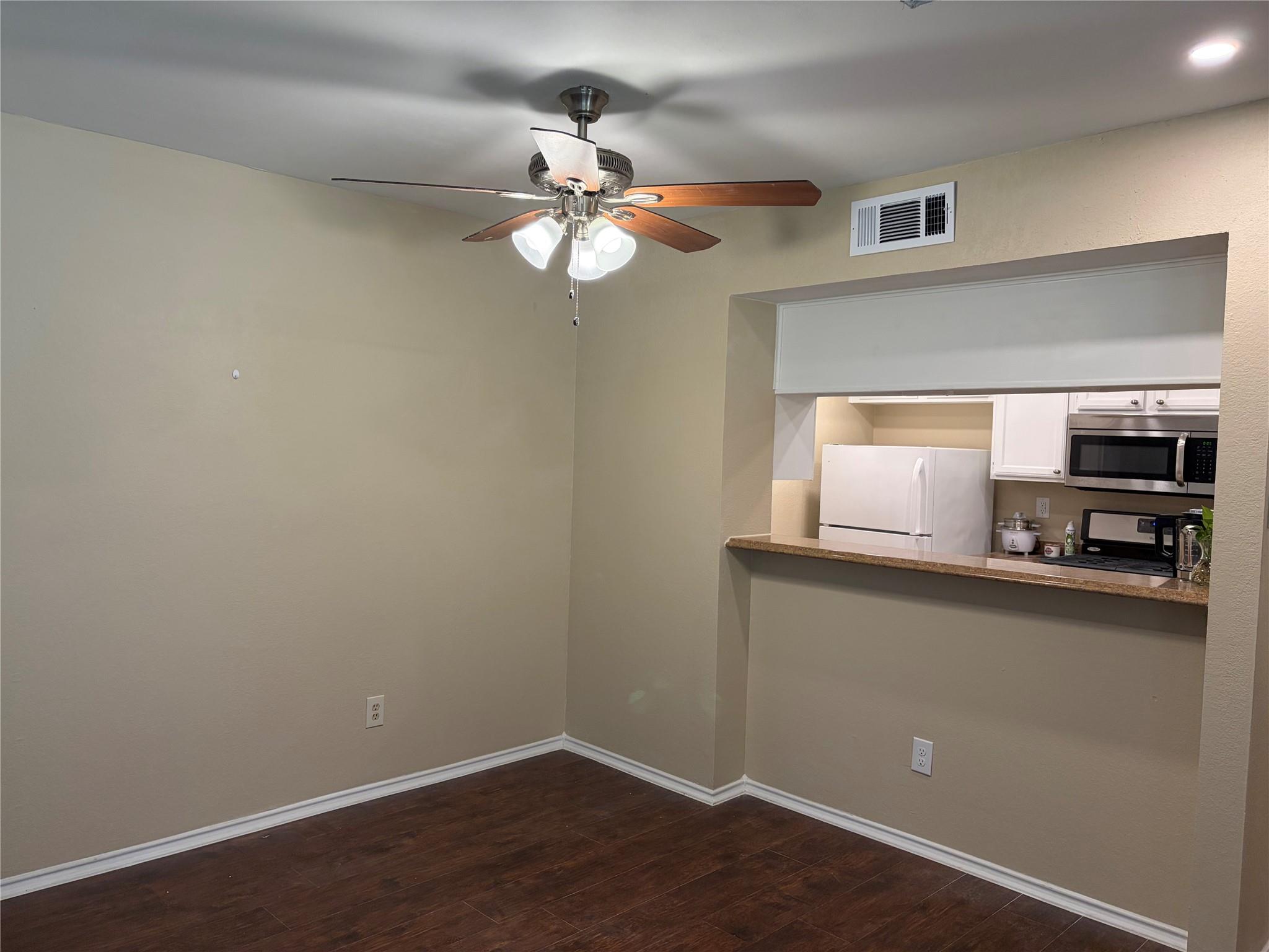 7804 Topawa Cv #b Property Photo 25