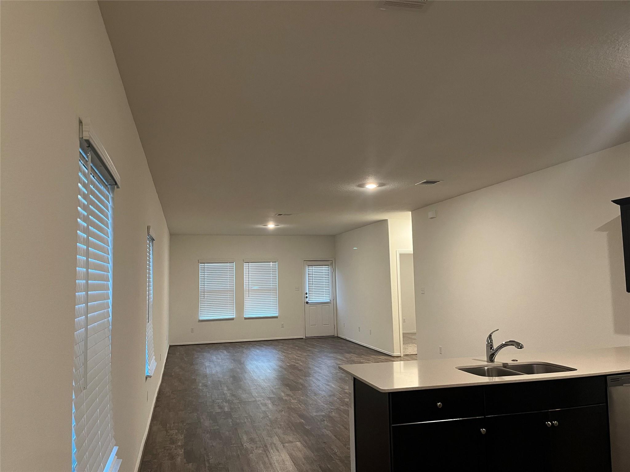 105 Crier Cv Property Photo 13