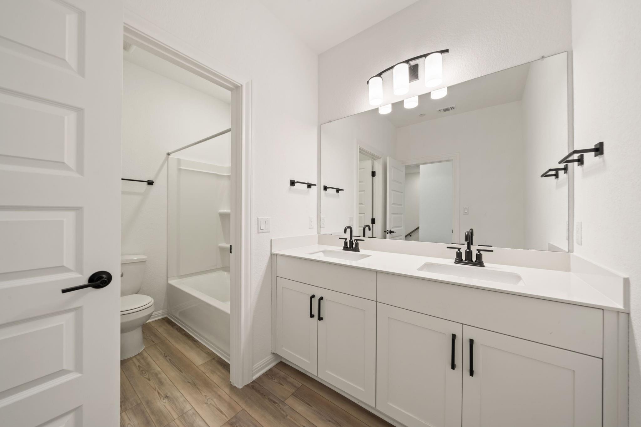 2725 Woodall Dr 1402 Property Photo 11