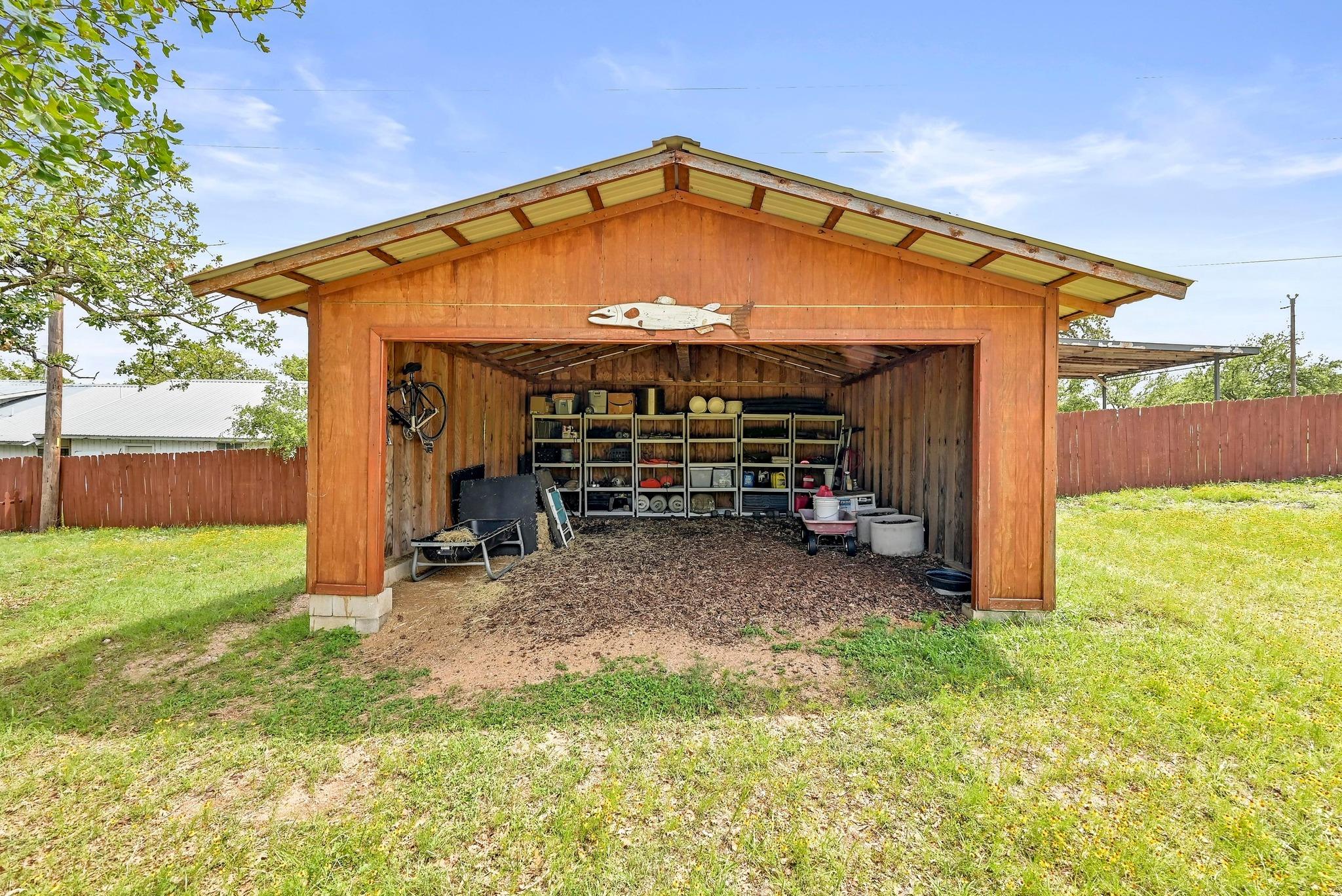 734 Island Dr Property Photo 31