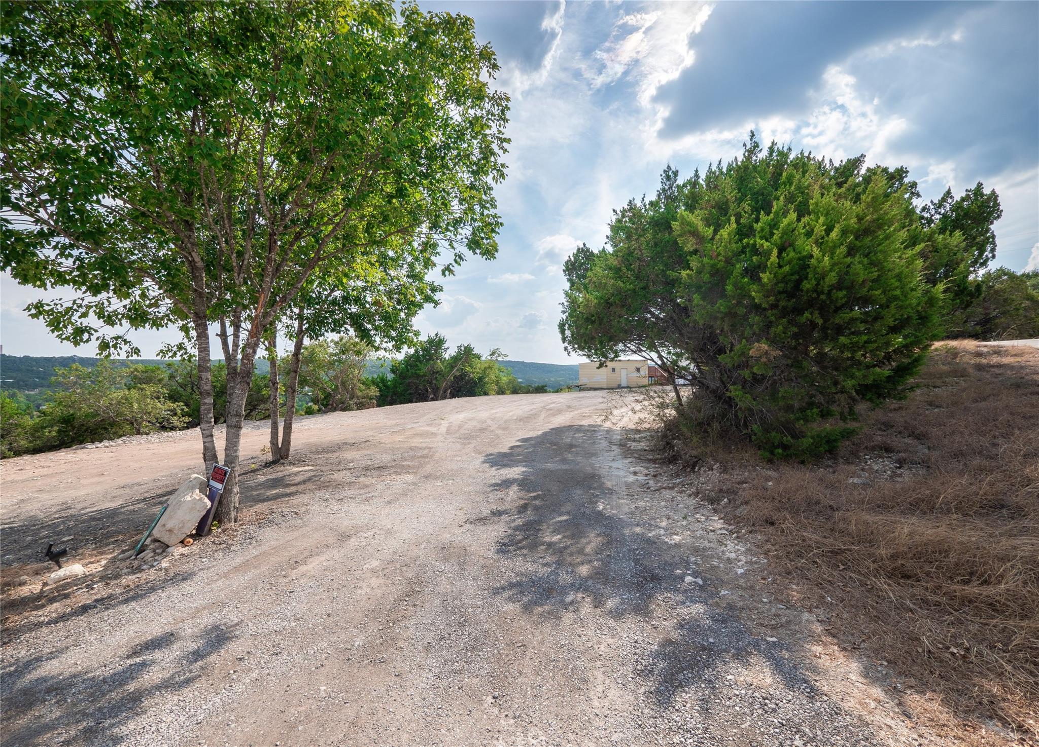 21705 Highclimb Ct Property Photo 2