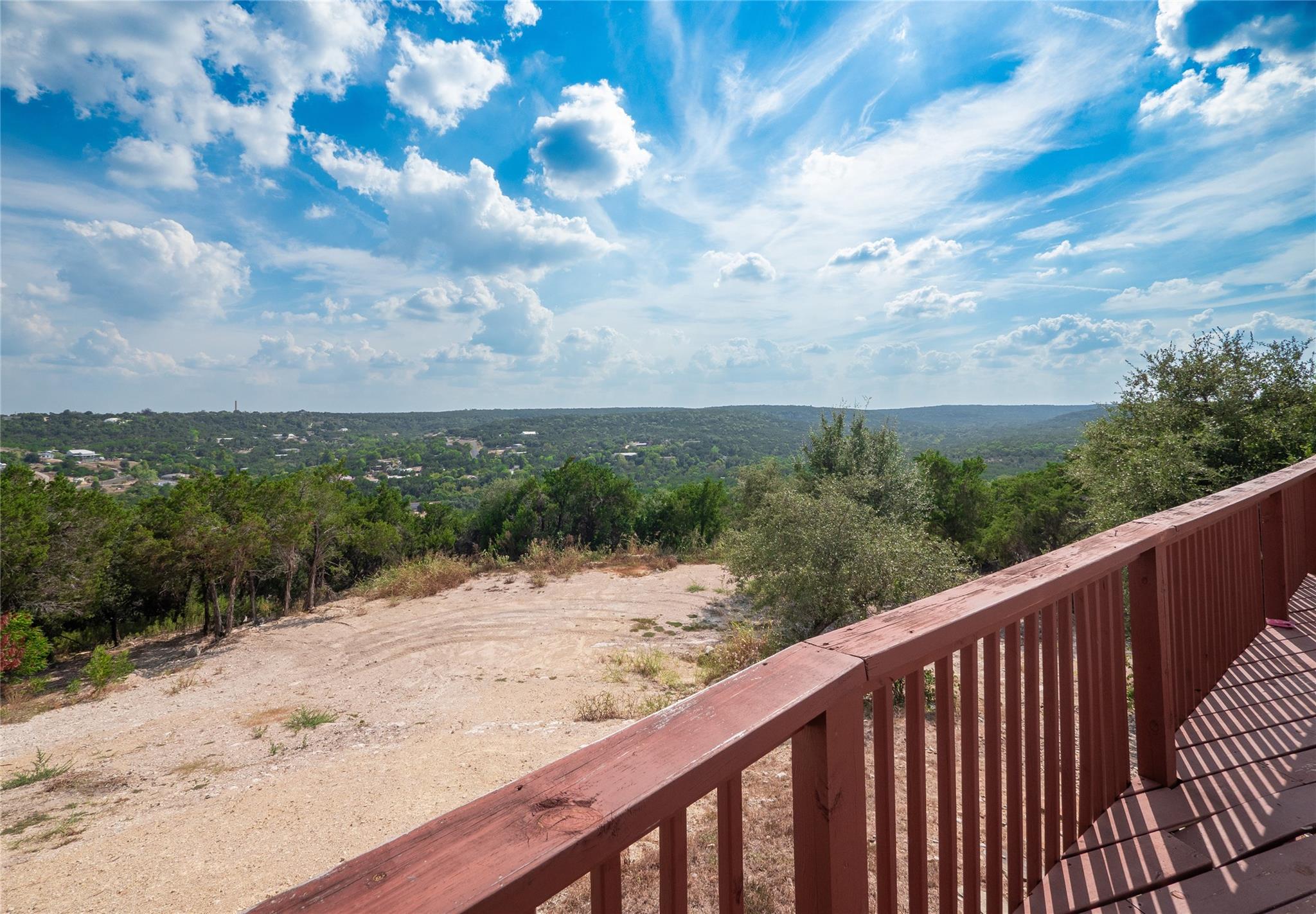21705 Highclimb Ct Property Photo 5