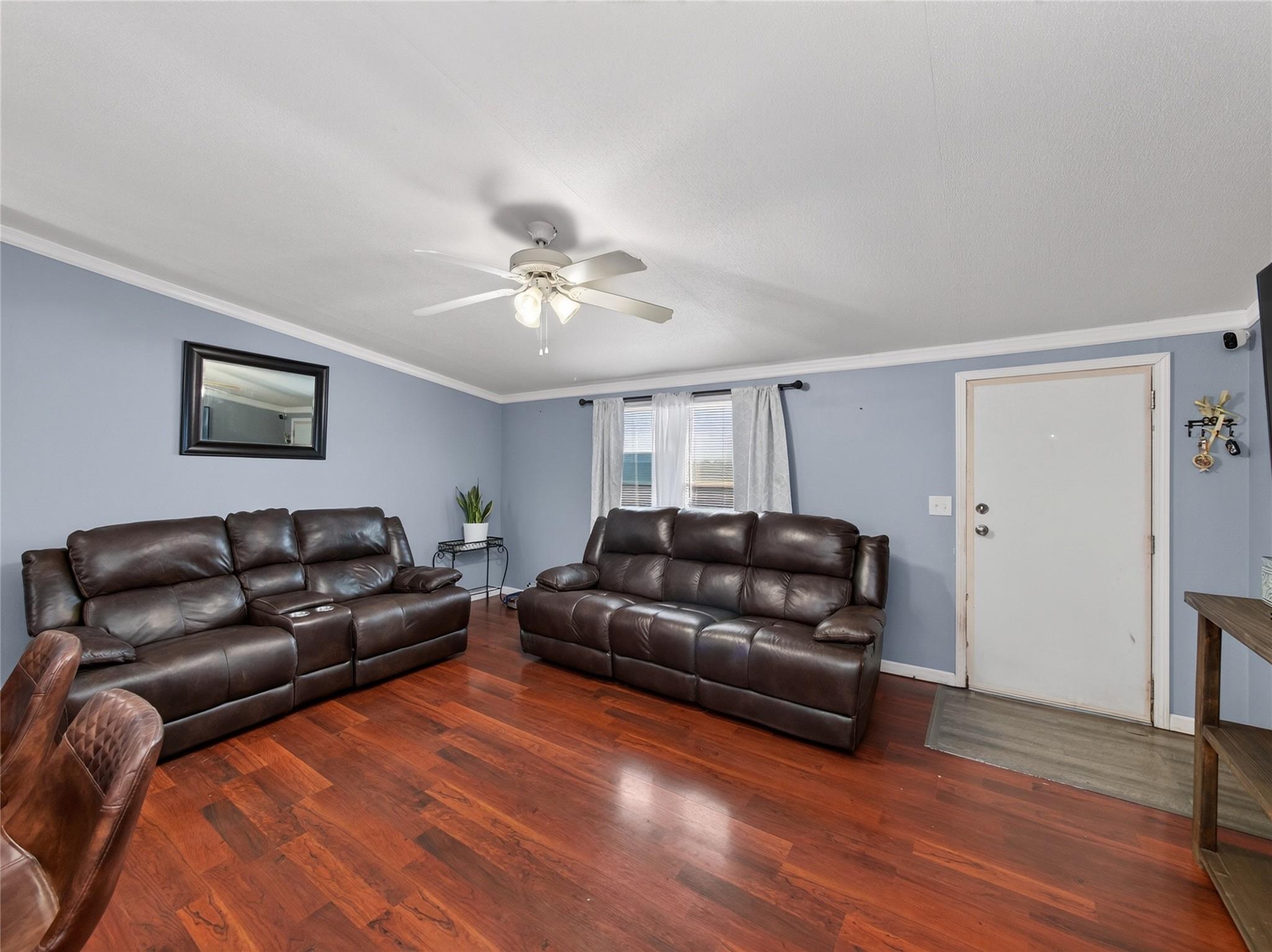 21705 Highclimb Ct Property Photo 6
