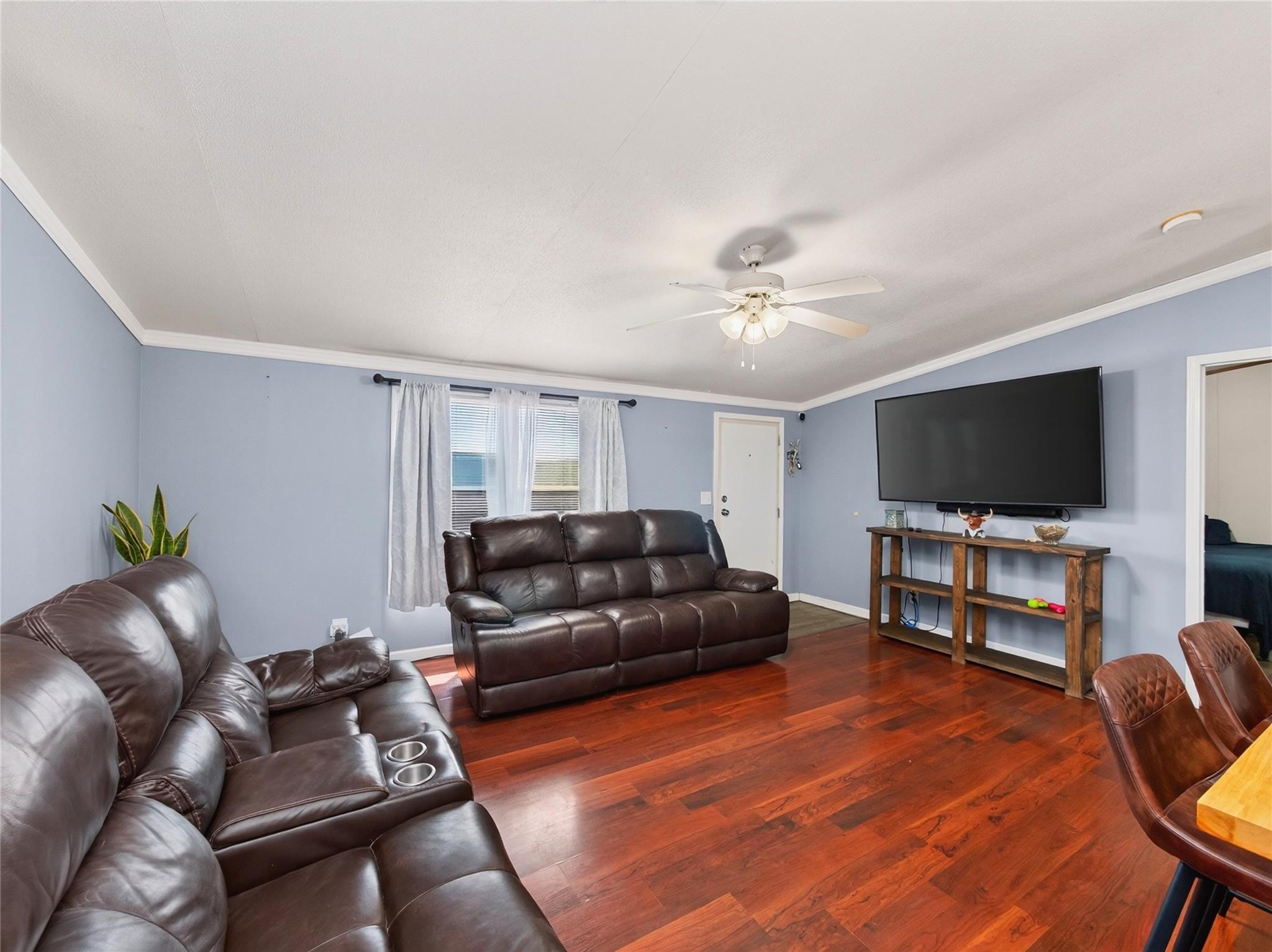 21705 Highclimb Ct Property Photo 7