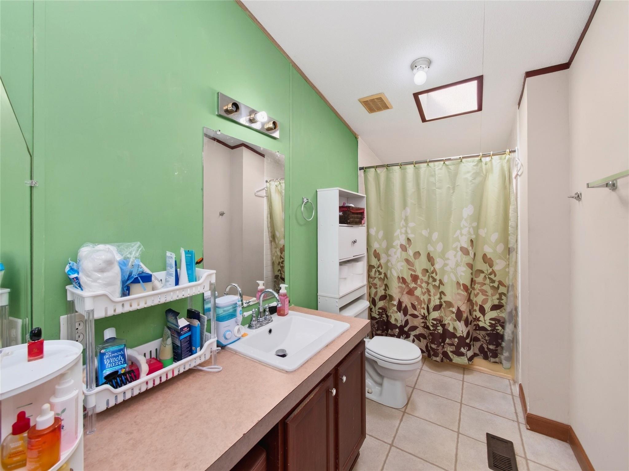 21705 Highclimb Ct Property Photo 17