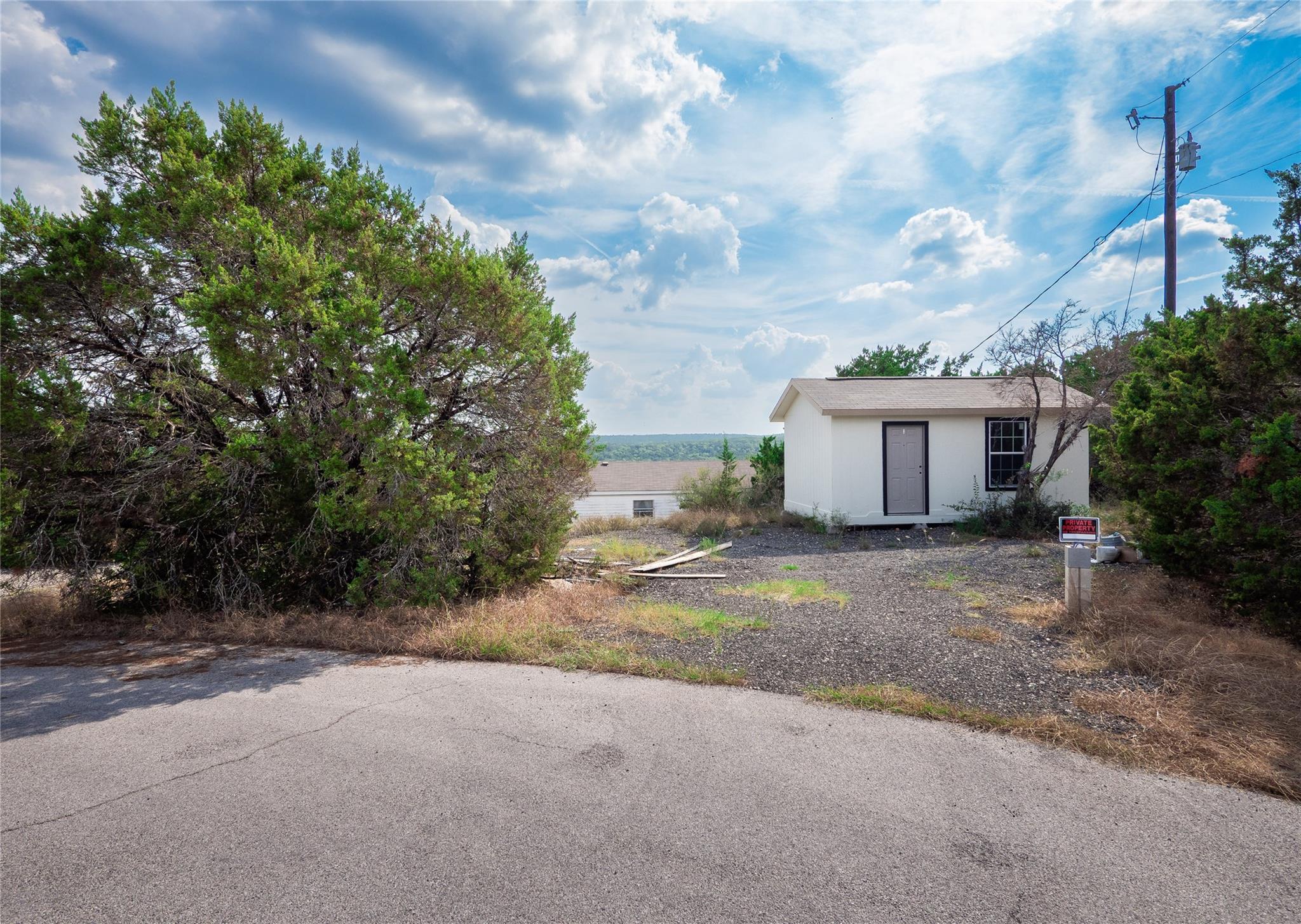 21705 Highclimb Ct Property Photo 29