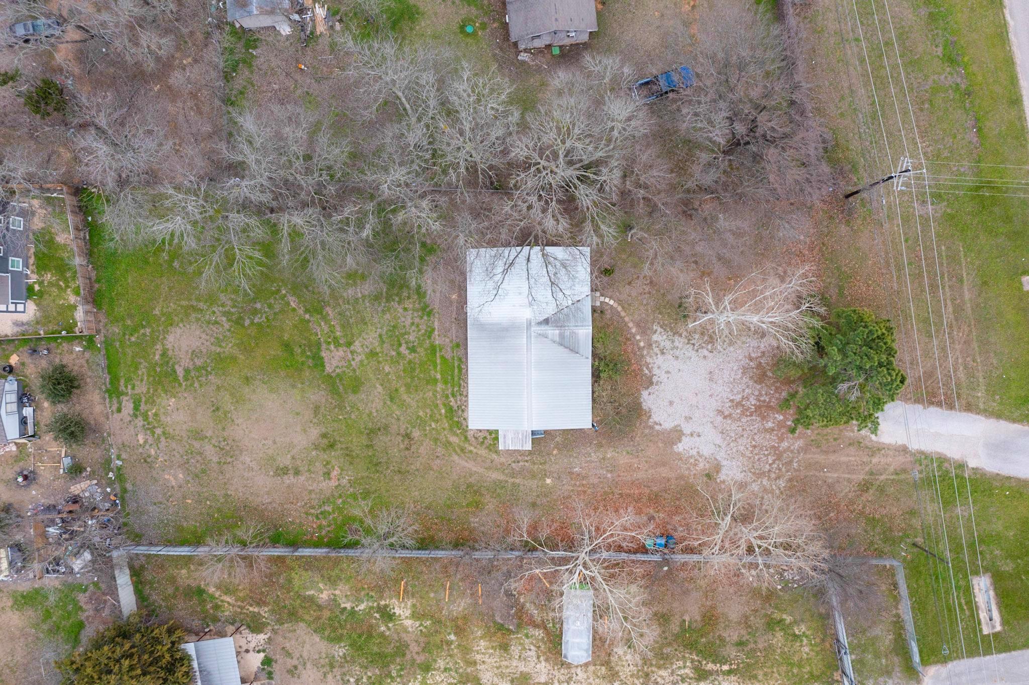 262 Highway 290 E, Property Photo 4