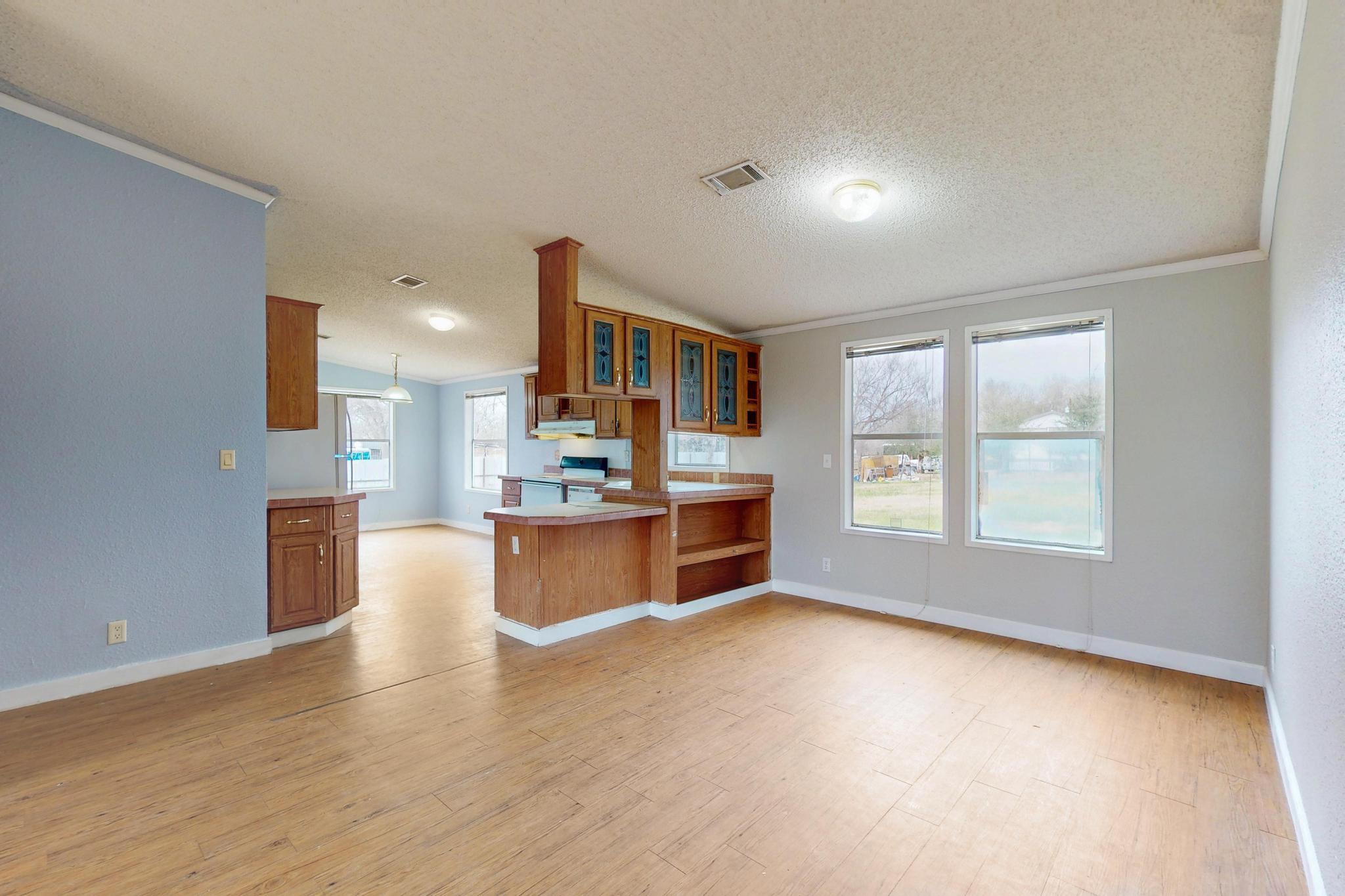 262 Highway 290 E, Property Photo 26