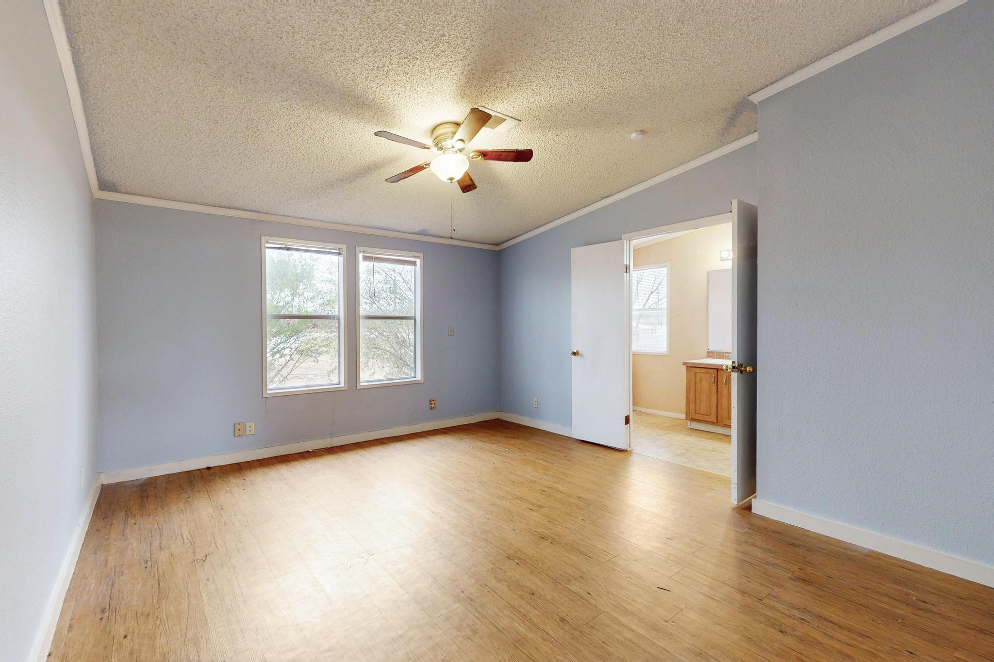 262 Highway 290 E, Property Photo 31