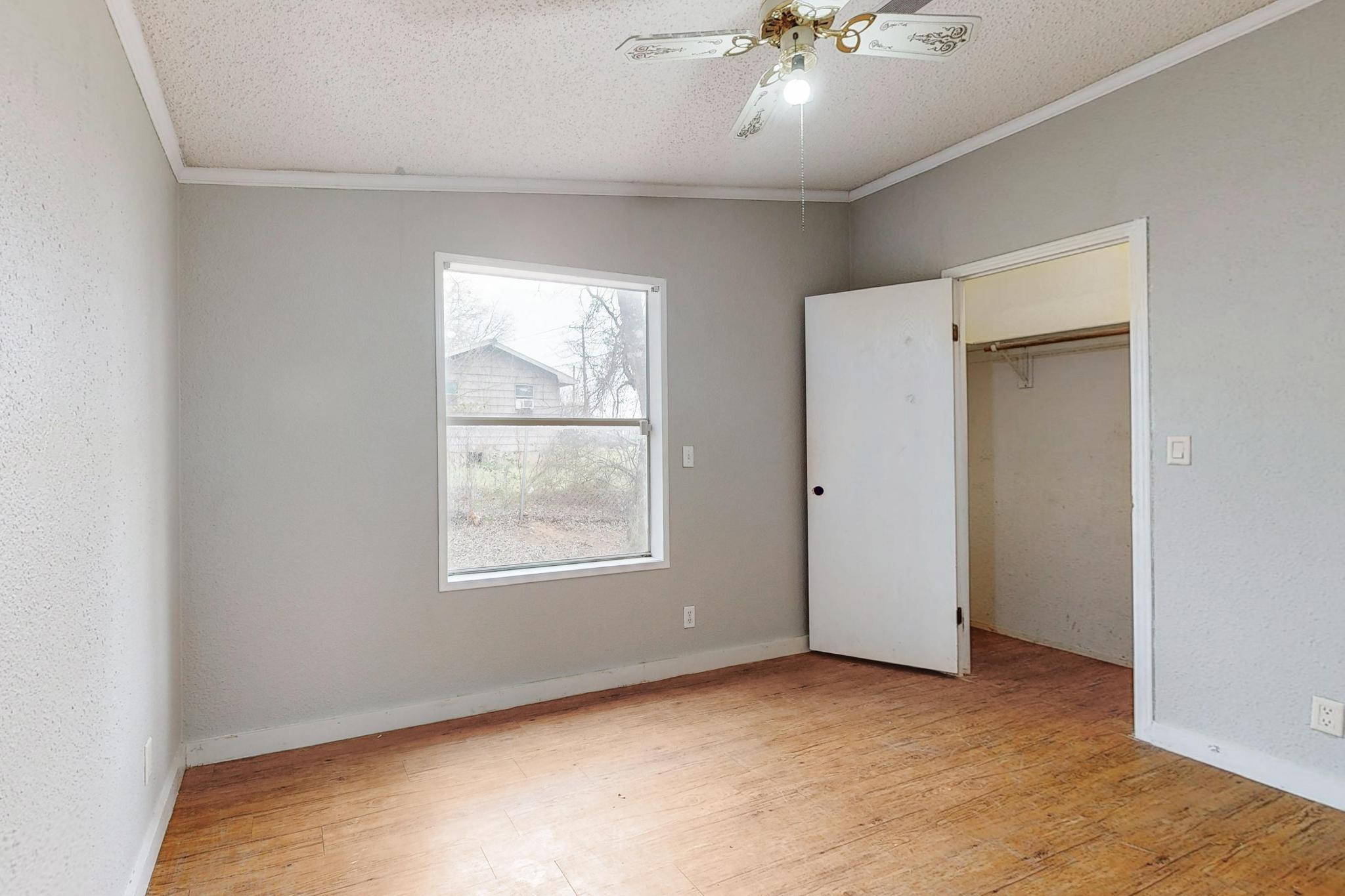 262 Highway 290 E, Property Photo 36