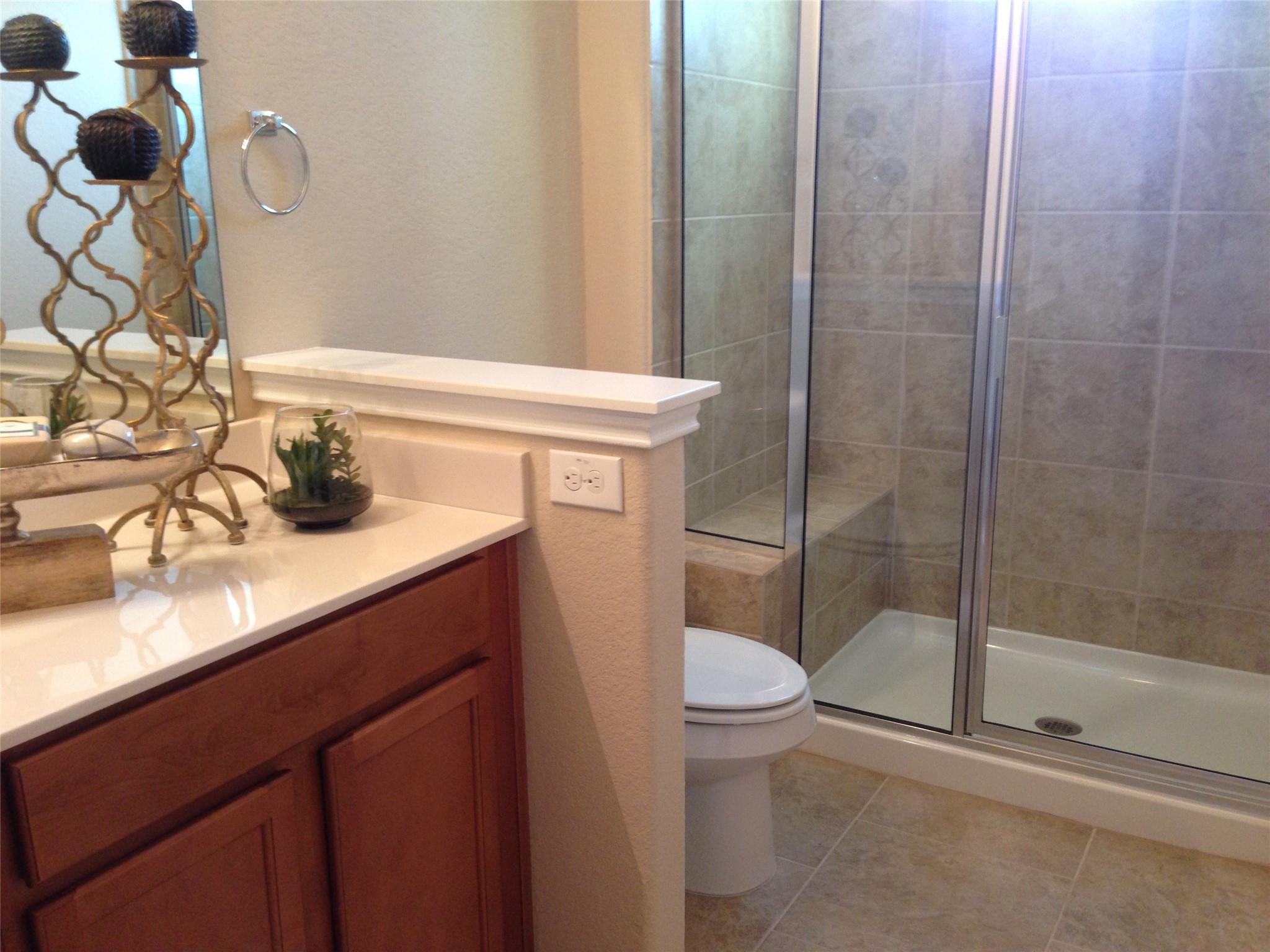 1001 Zodiac Ln 21 Property Photo 15