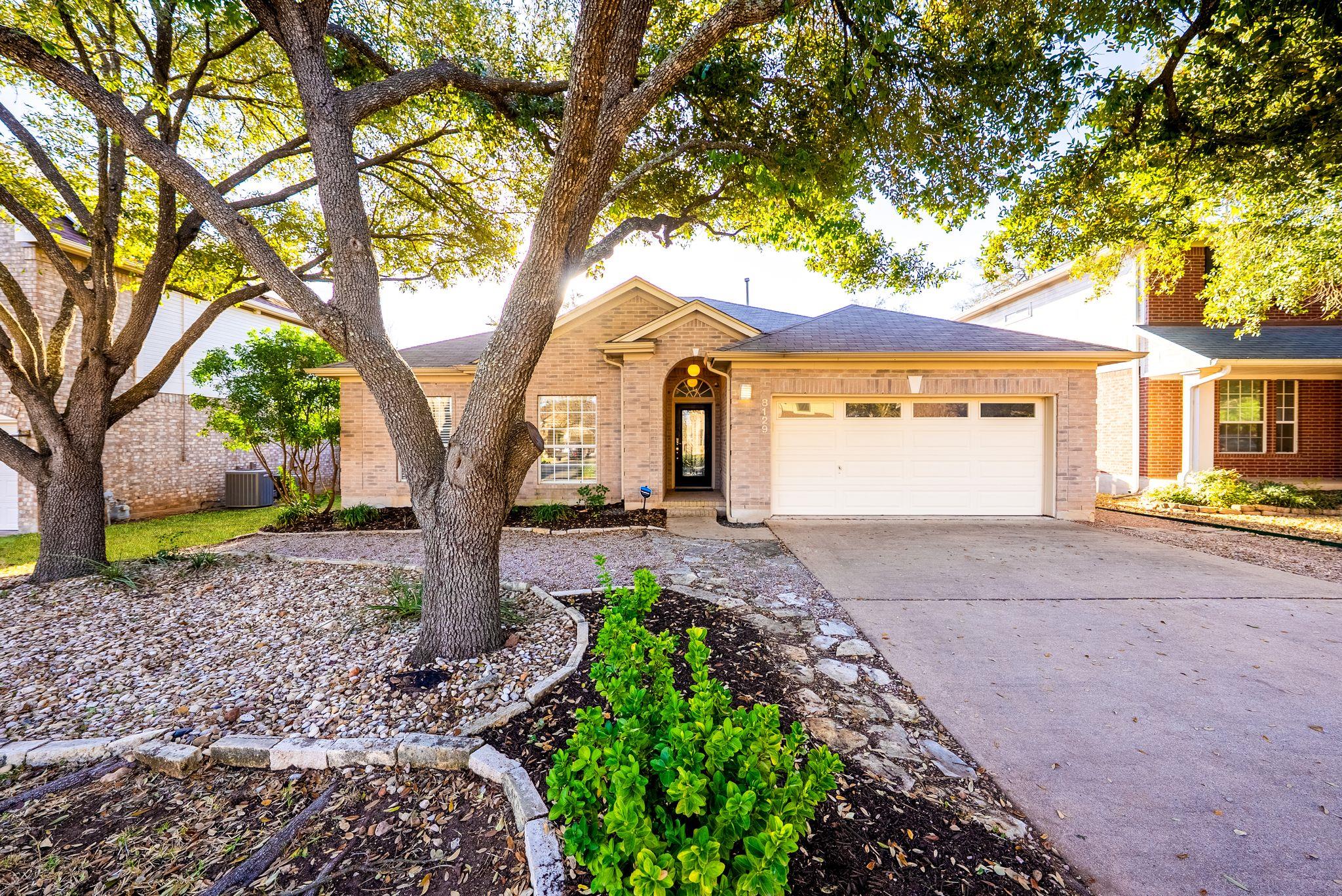 8129 Forest Heights Ln Property Photo