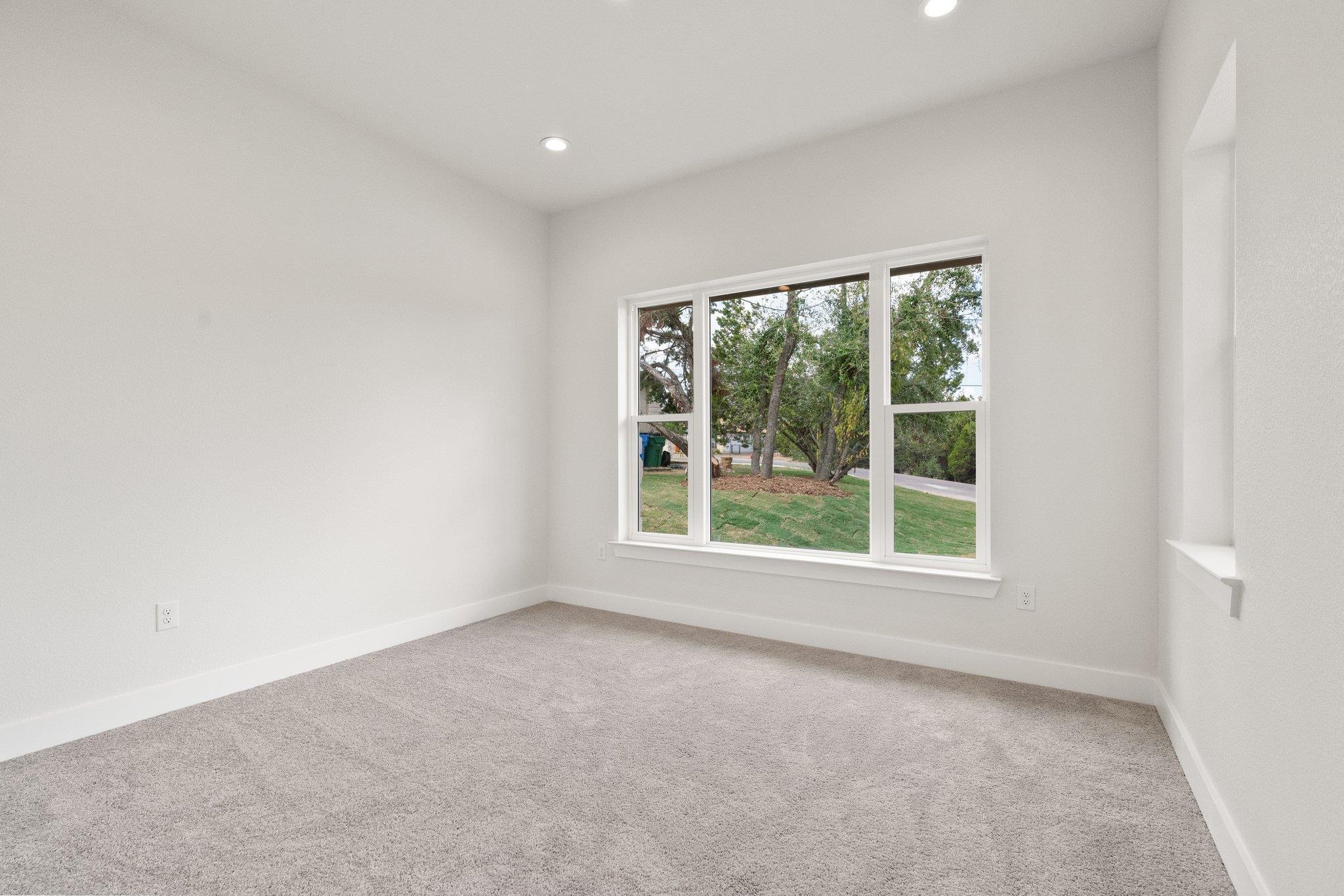 20405 Sunset Strip St Property Photo 17