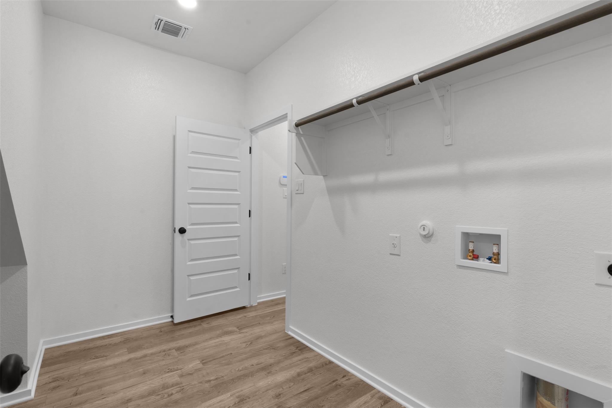 405 Raleigh Dr Property Photo 13