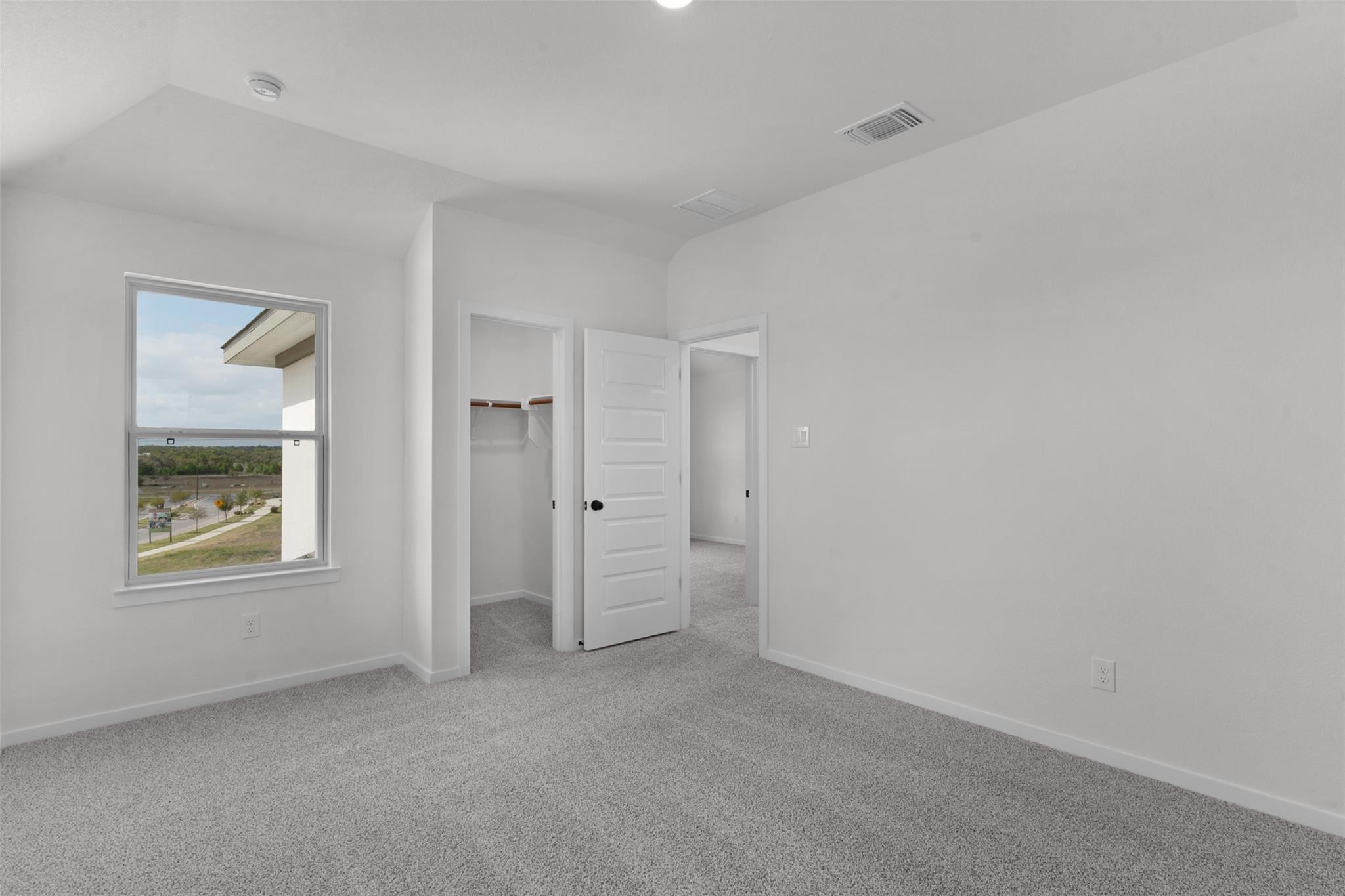 405 Raleigh Dr Property Photo 17