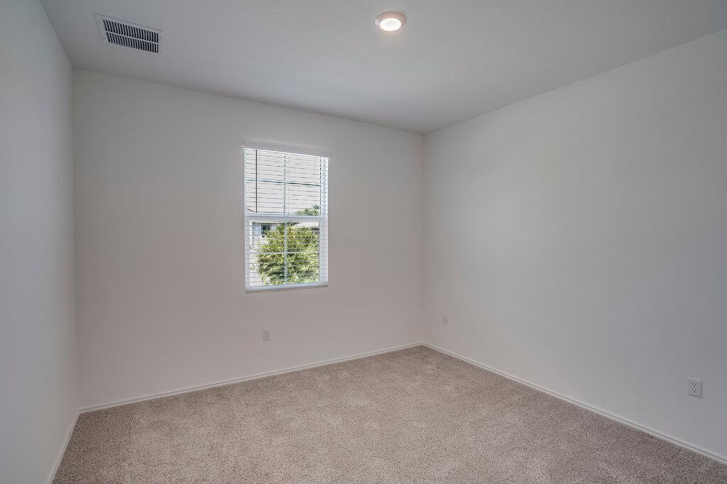 1109 Winnie Dr Property Photo 15
